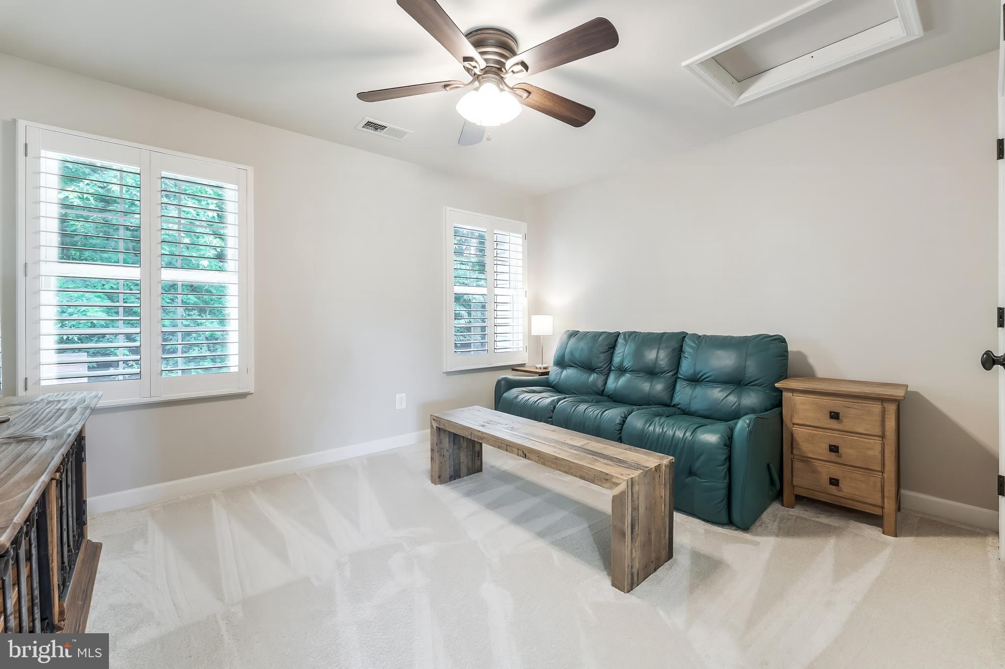 POPLAR HEIGHTS - Residential