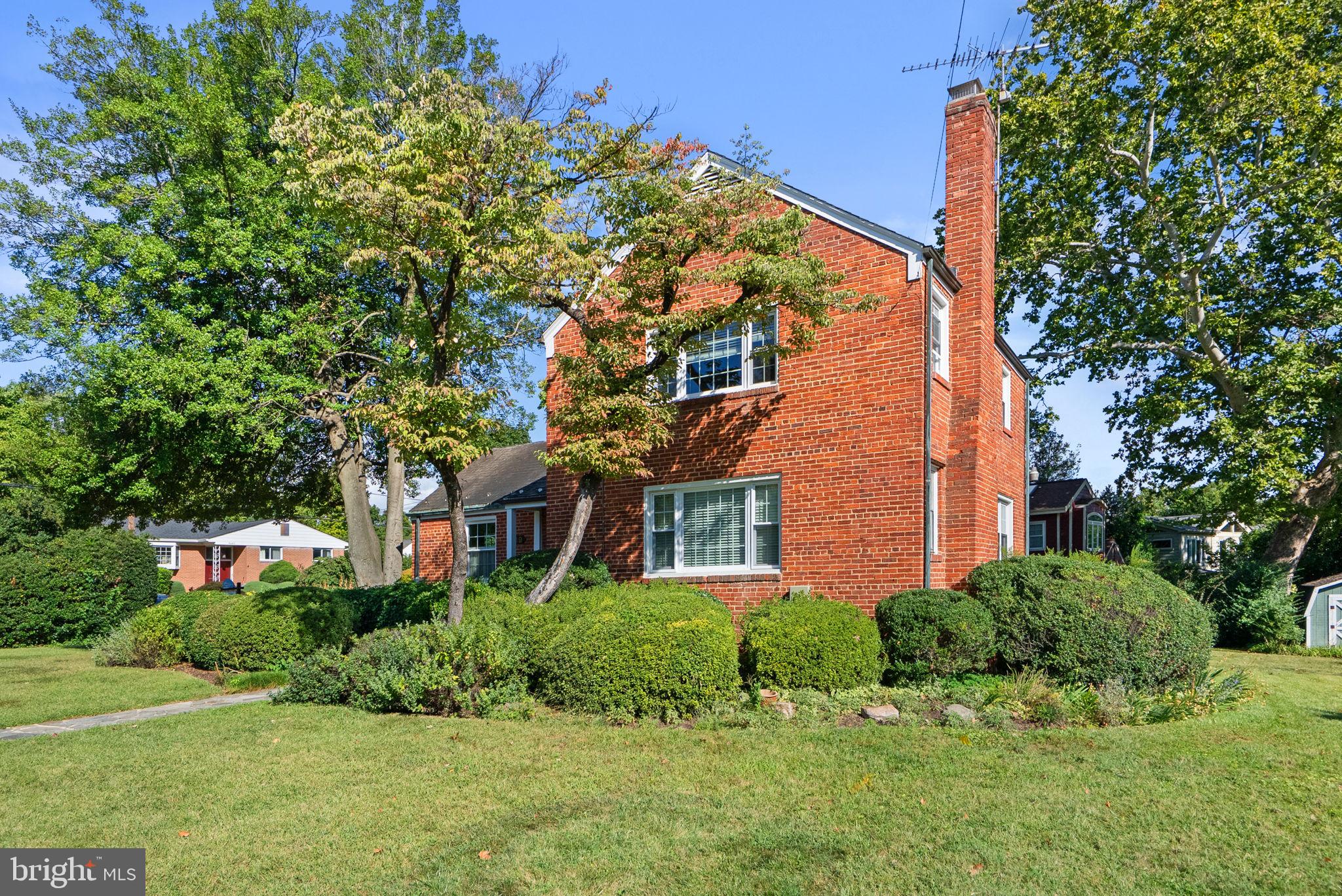 19 INDIAN SPRING DRIVE