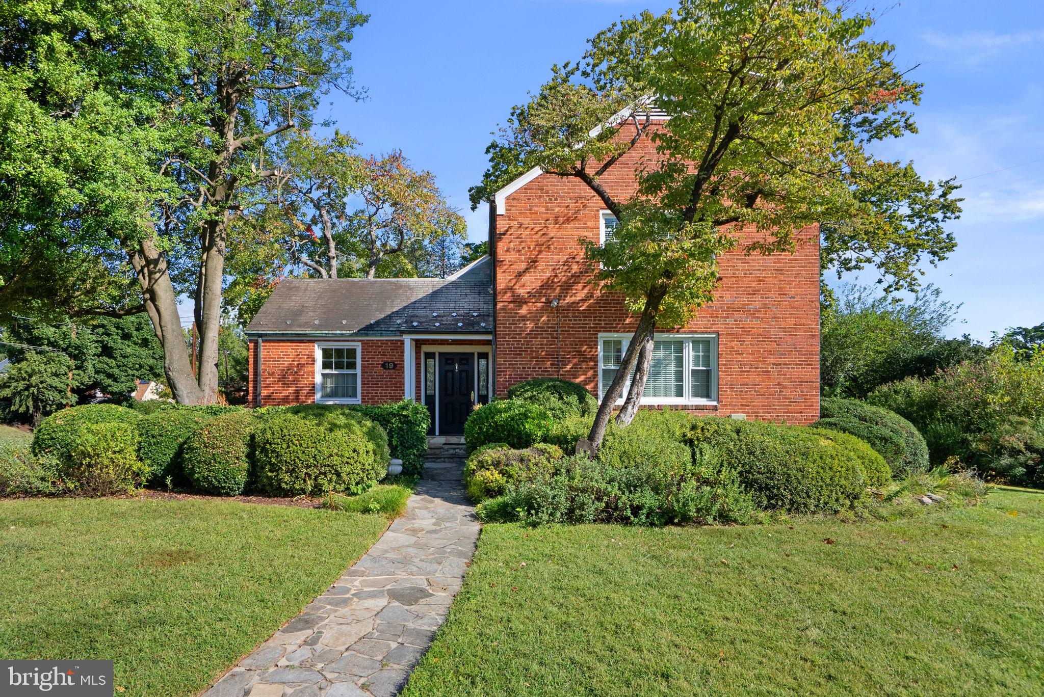19 INDIAN SPRING DRIVE