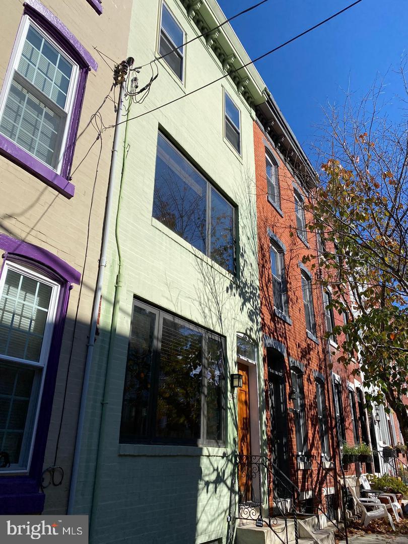 ART MUSEUM AREA - Residential Lease