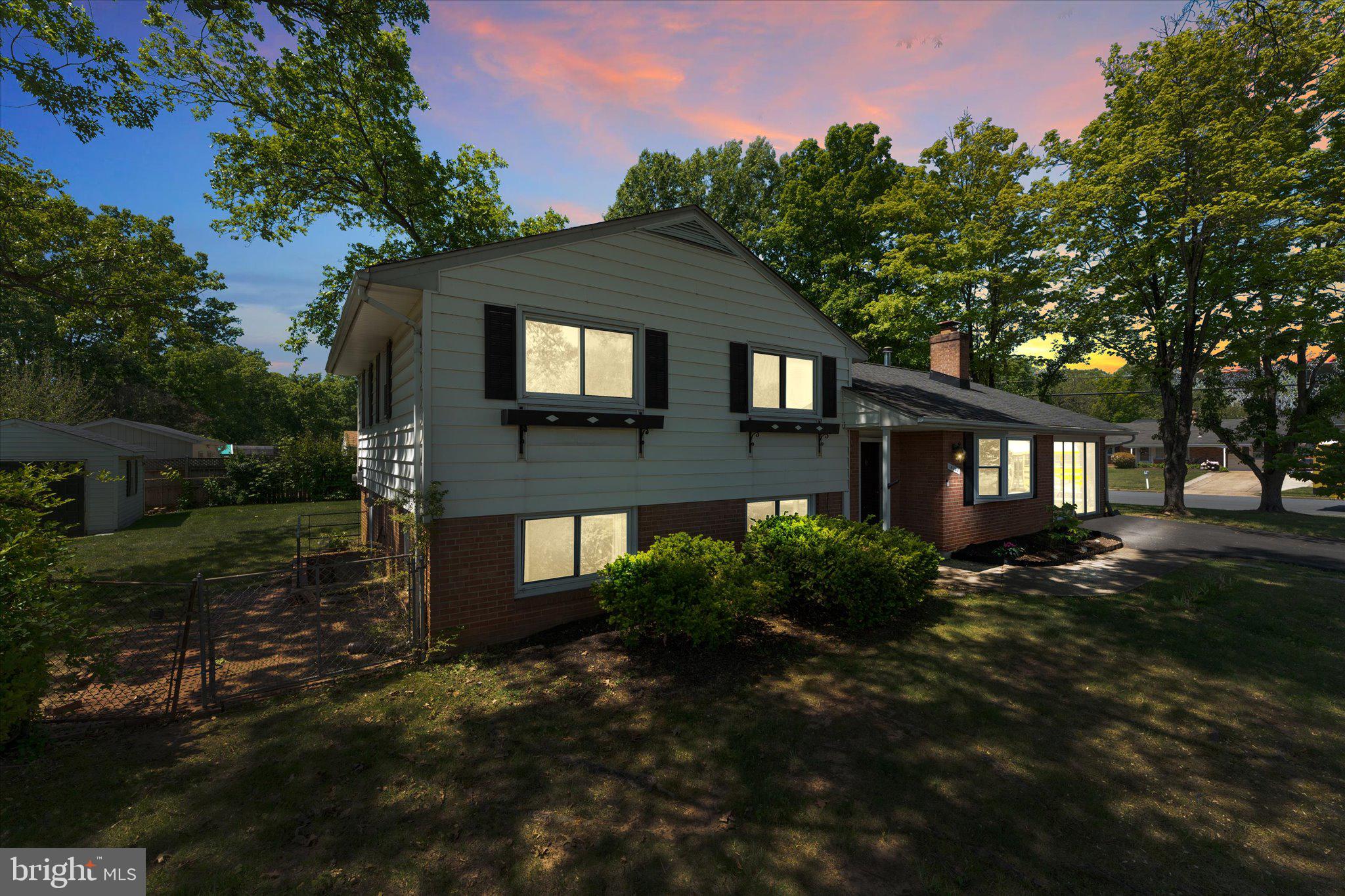 14707 BRADDOCK ROAD