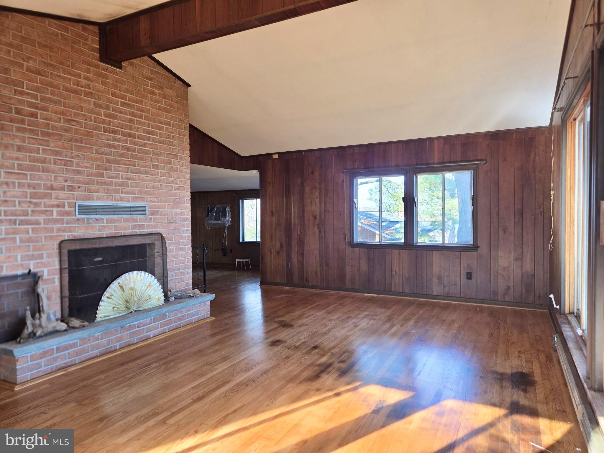 TILGHMAN ISLAND - Residential