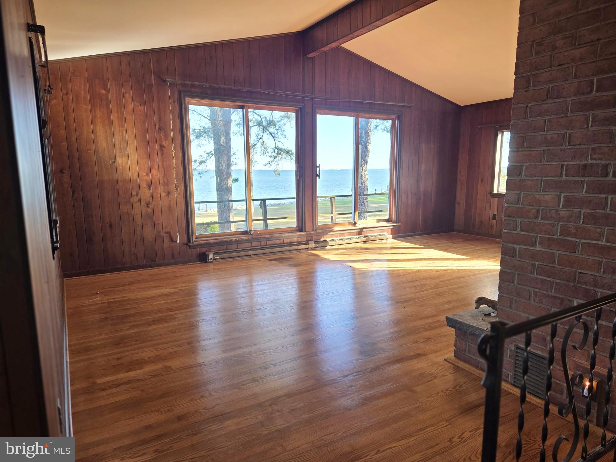 TILGHMAN ISLAND - Residential