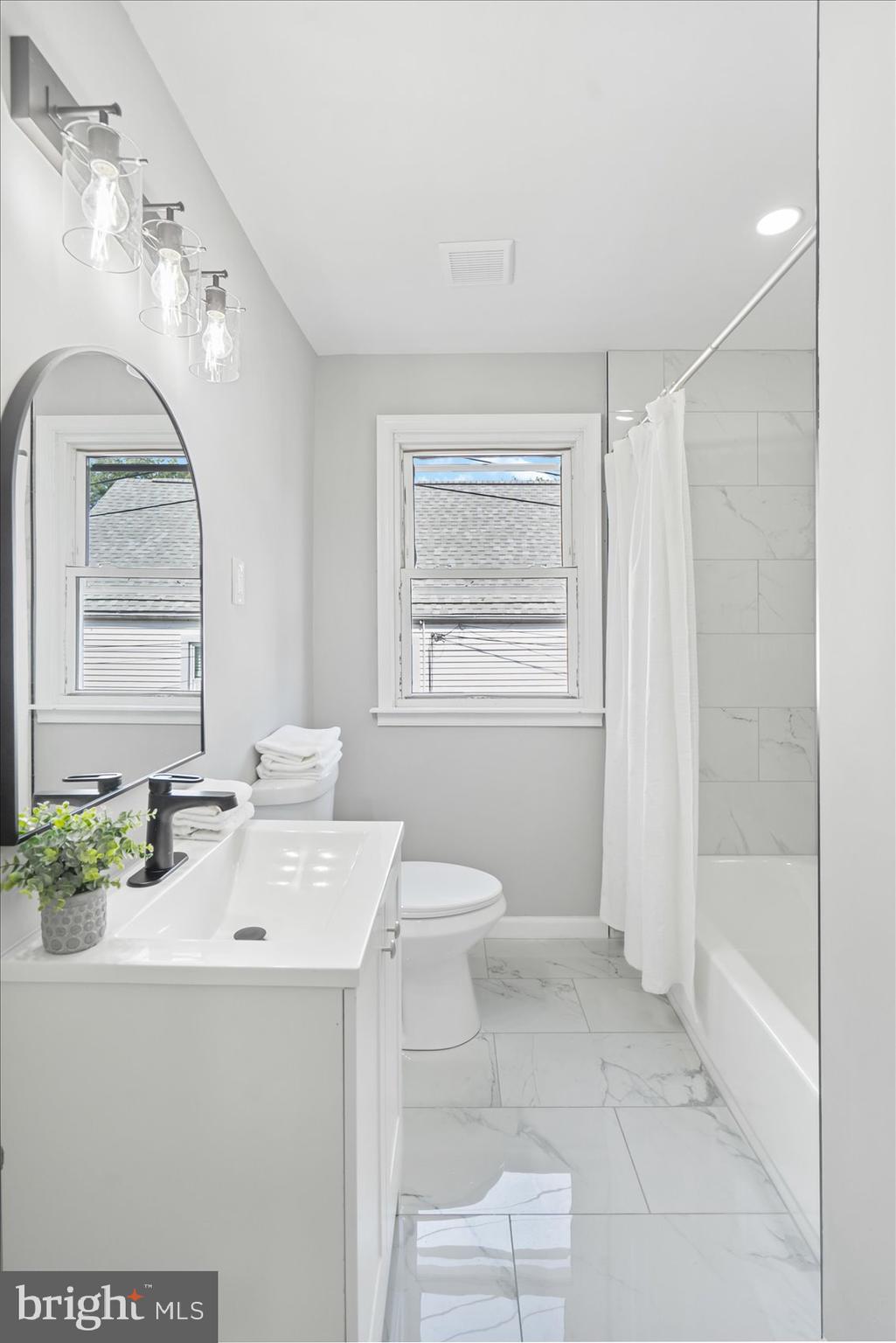 TAYLOR HEIGHTS - Residential