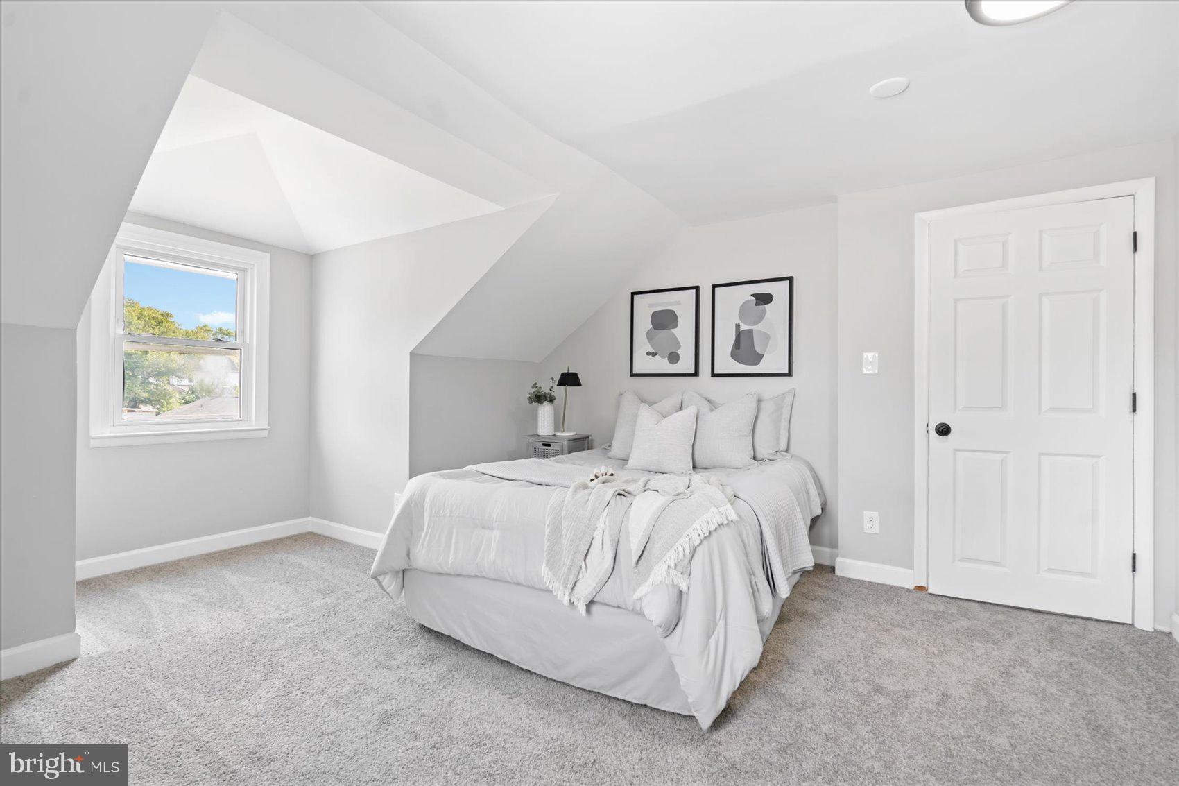 TAYLOR HEIGHTS - Residential