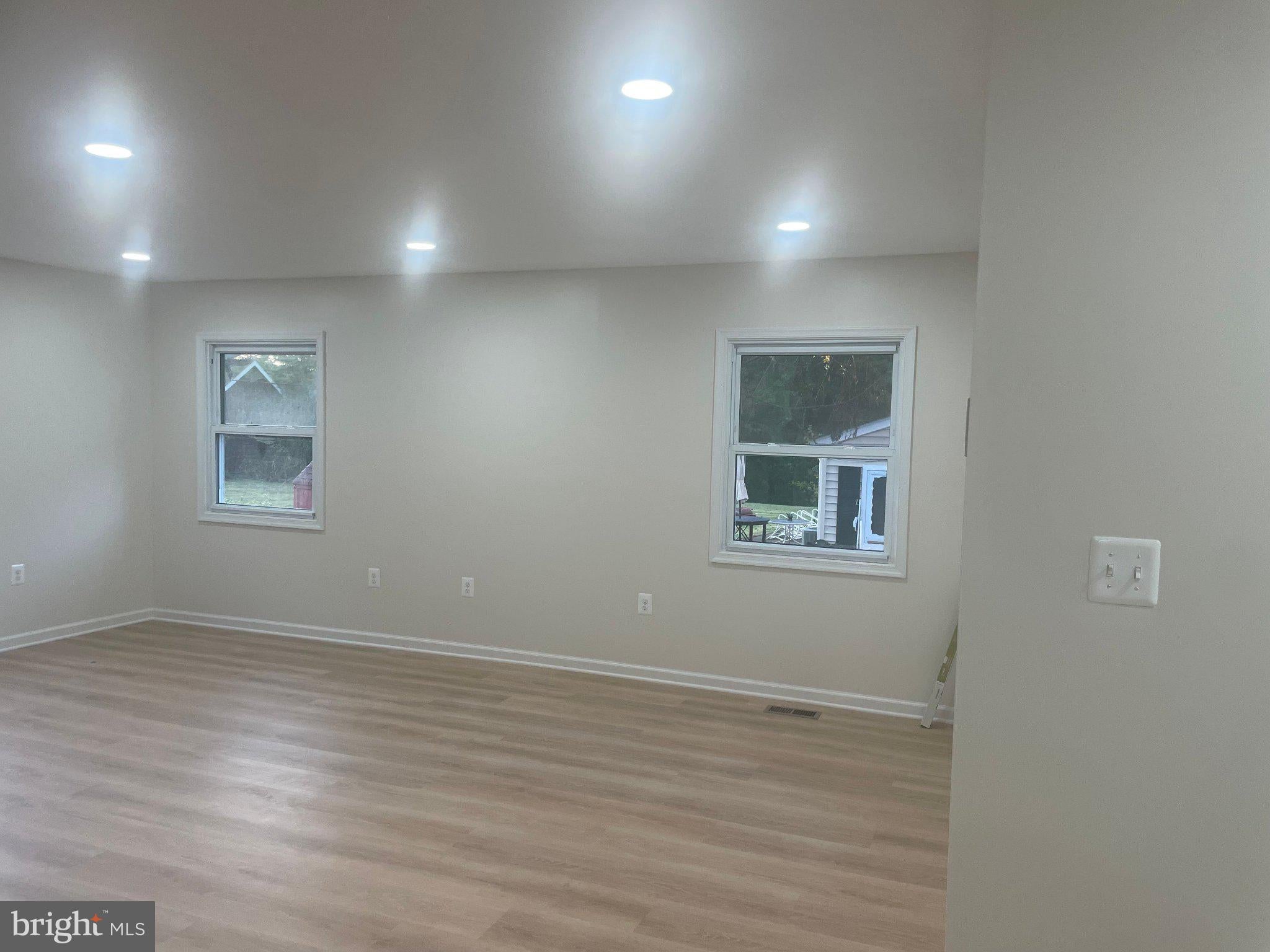 2707 FAWN LANE