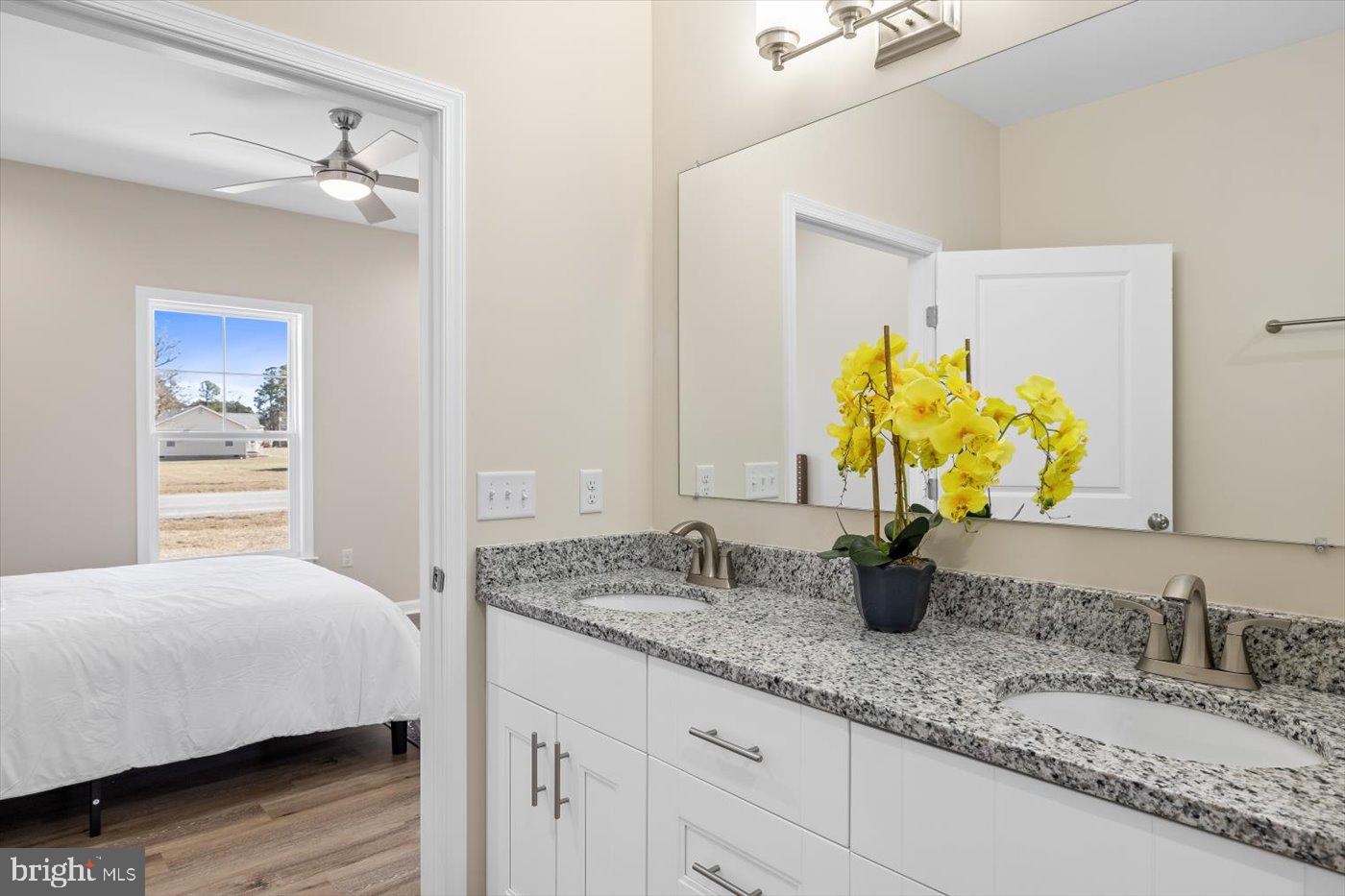 CABIN POINT / GLEBE HARBOR - Residential