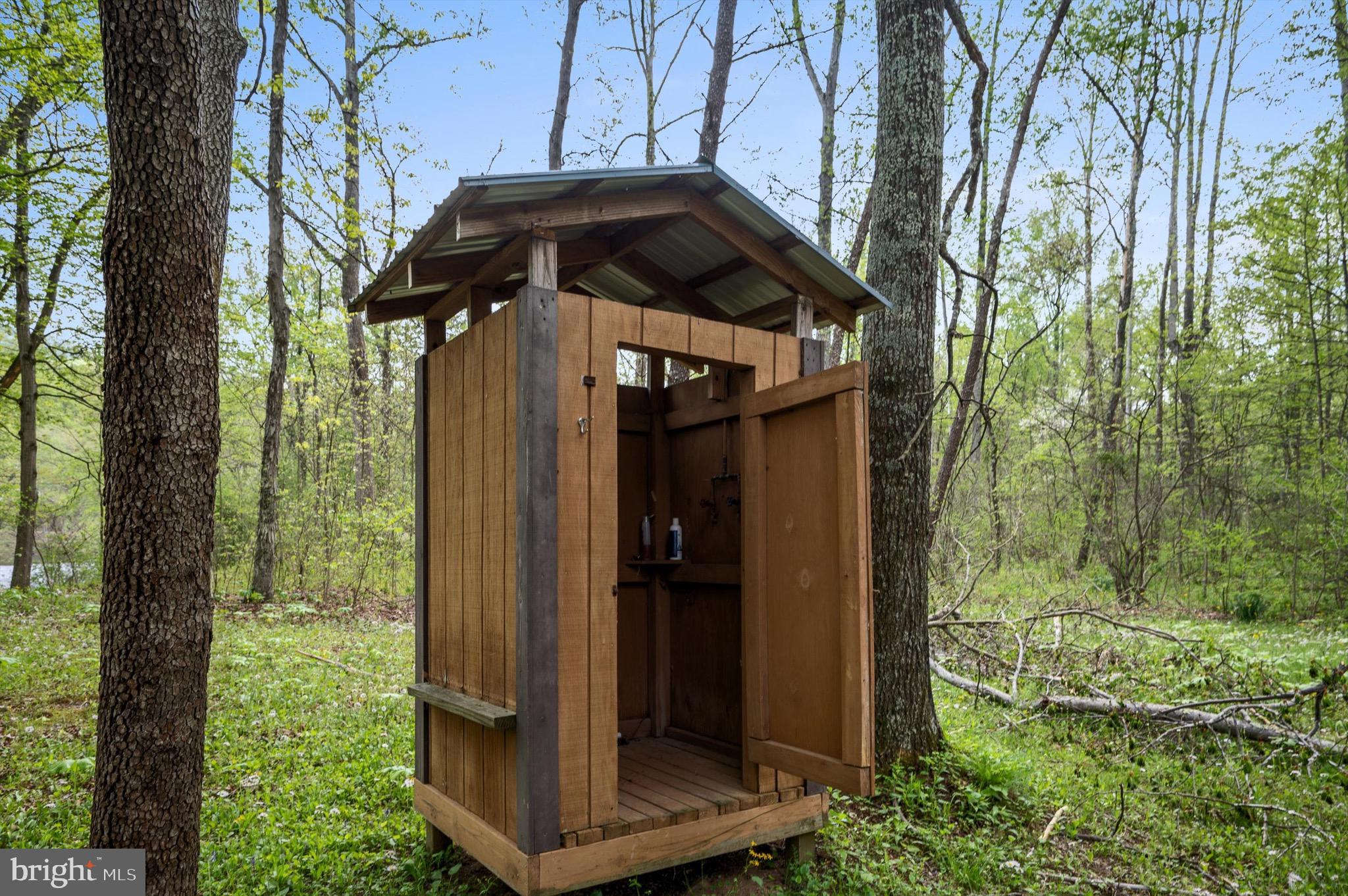 CACAPON RETREAT - Residential