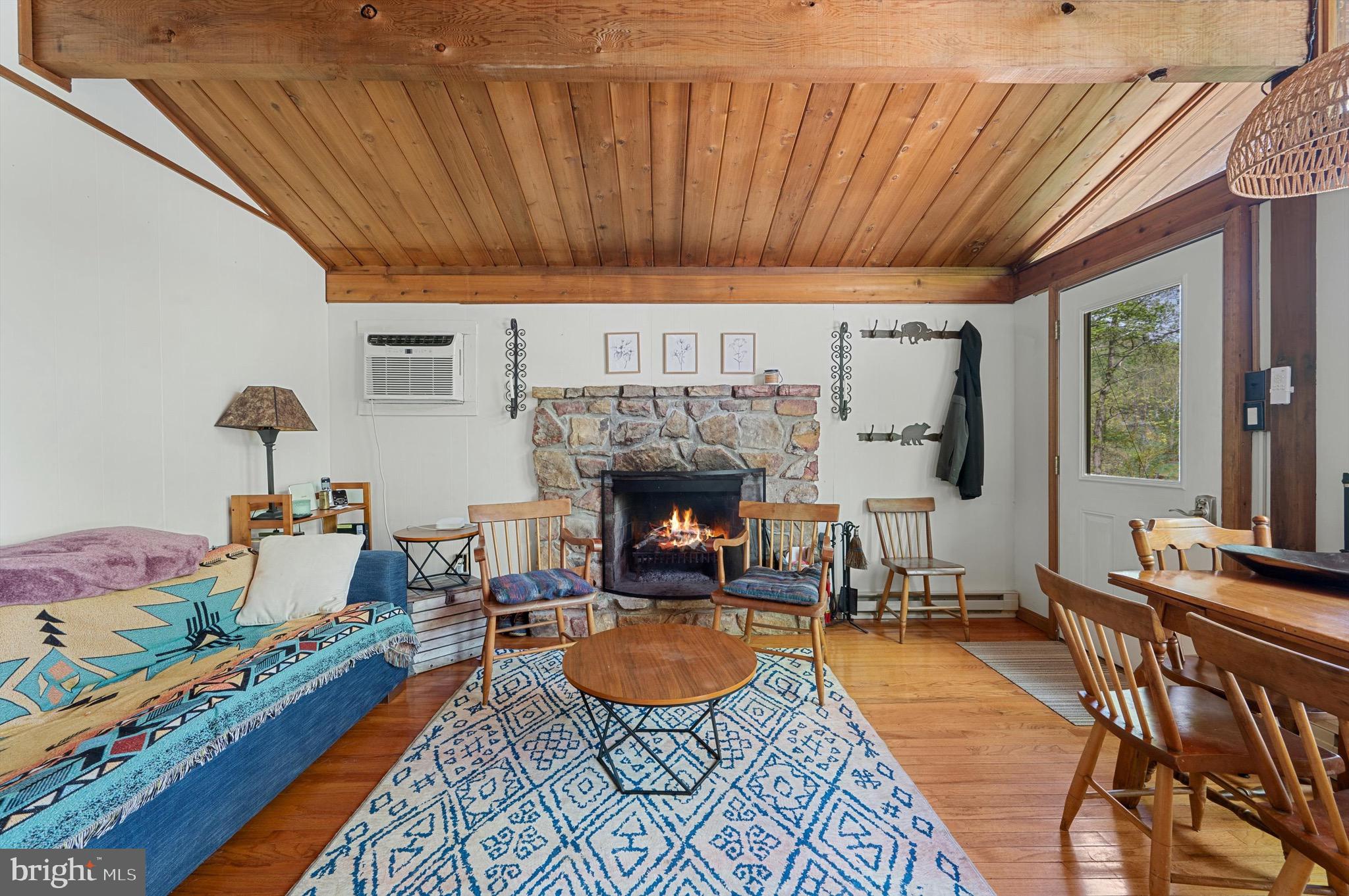 CACAPON RETREAT - Residential