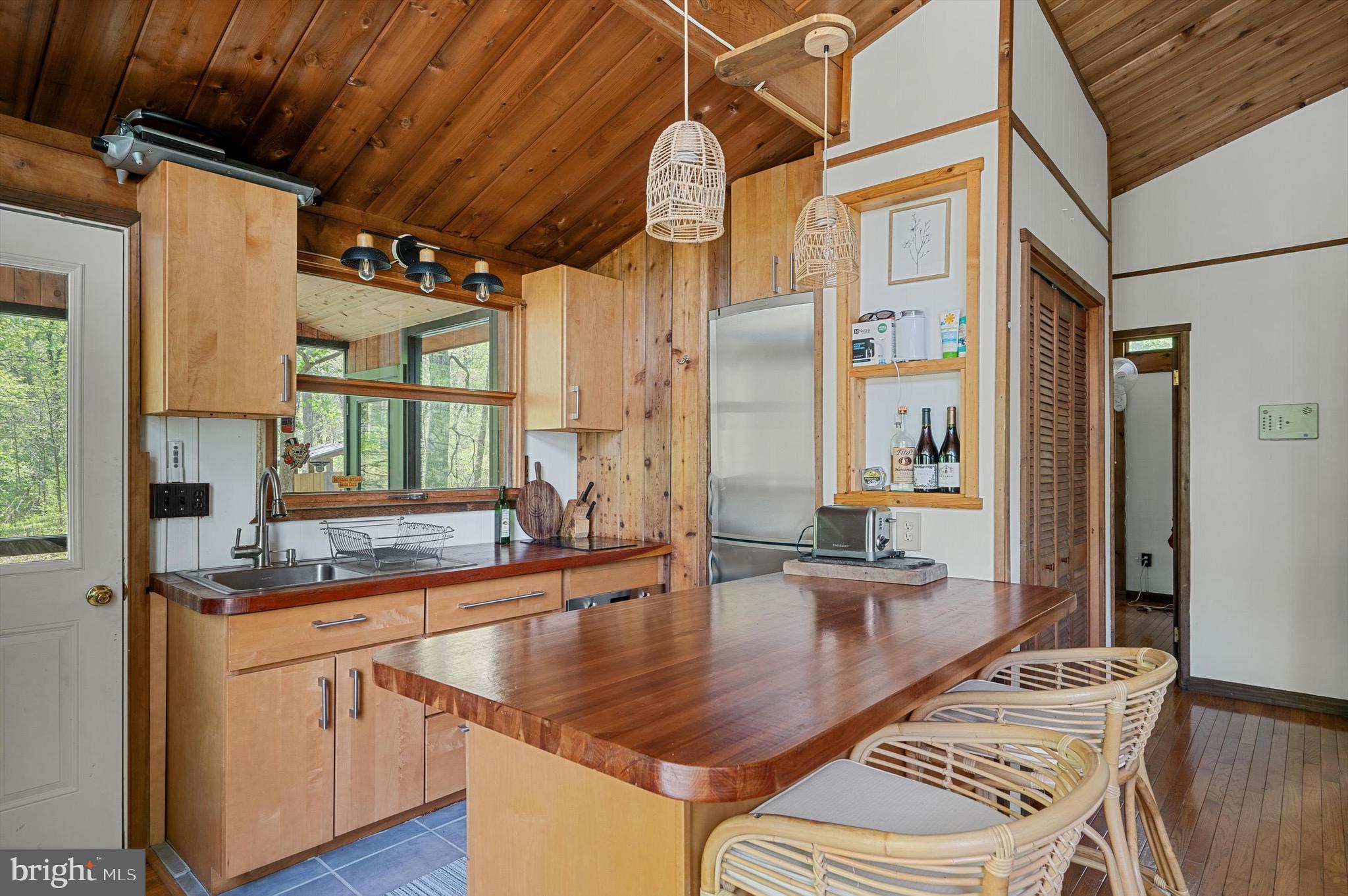 CACAPON RETREAT - Residential