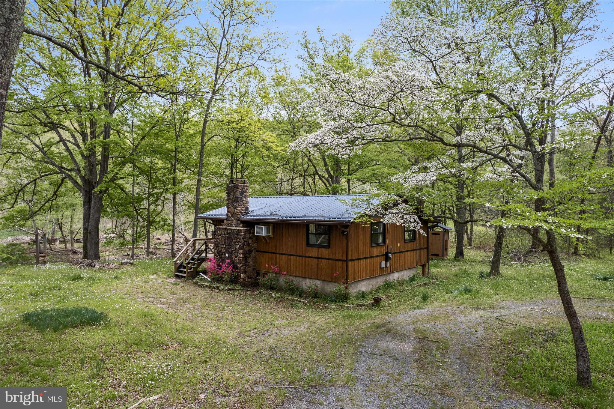 CACAPON RETREAT - Residential