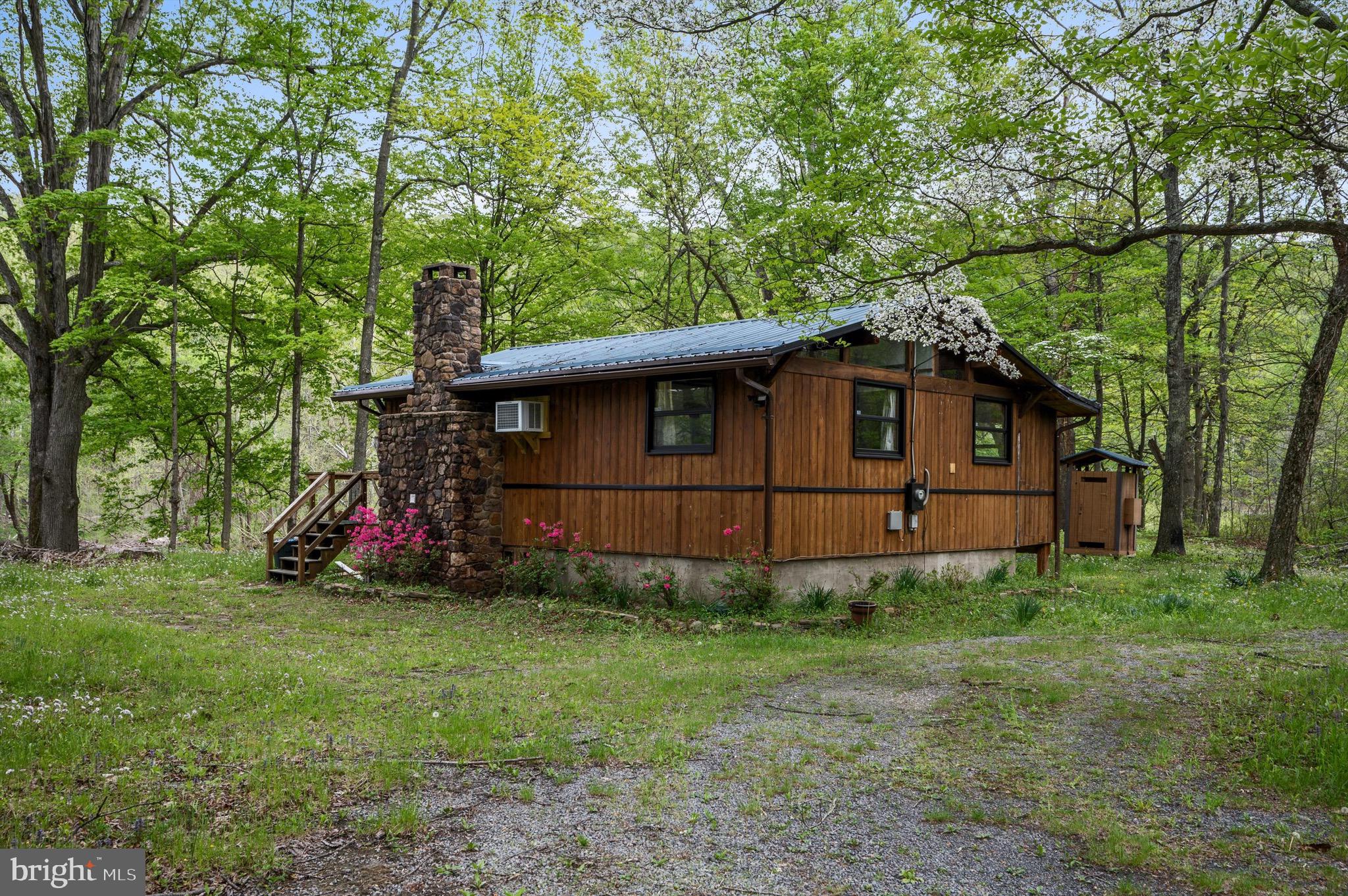 CACAPON RETREAT - Residential