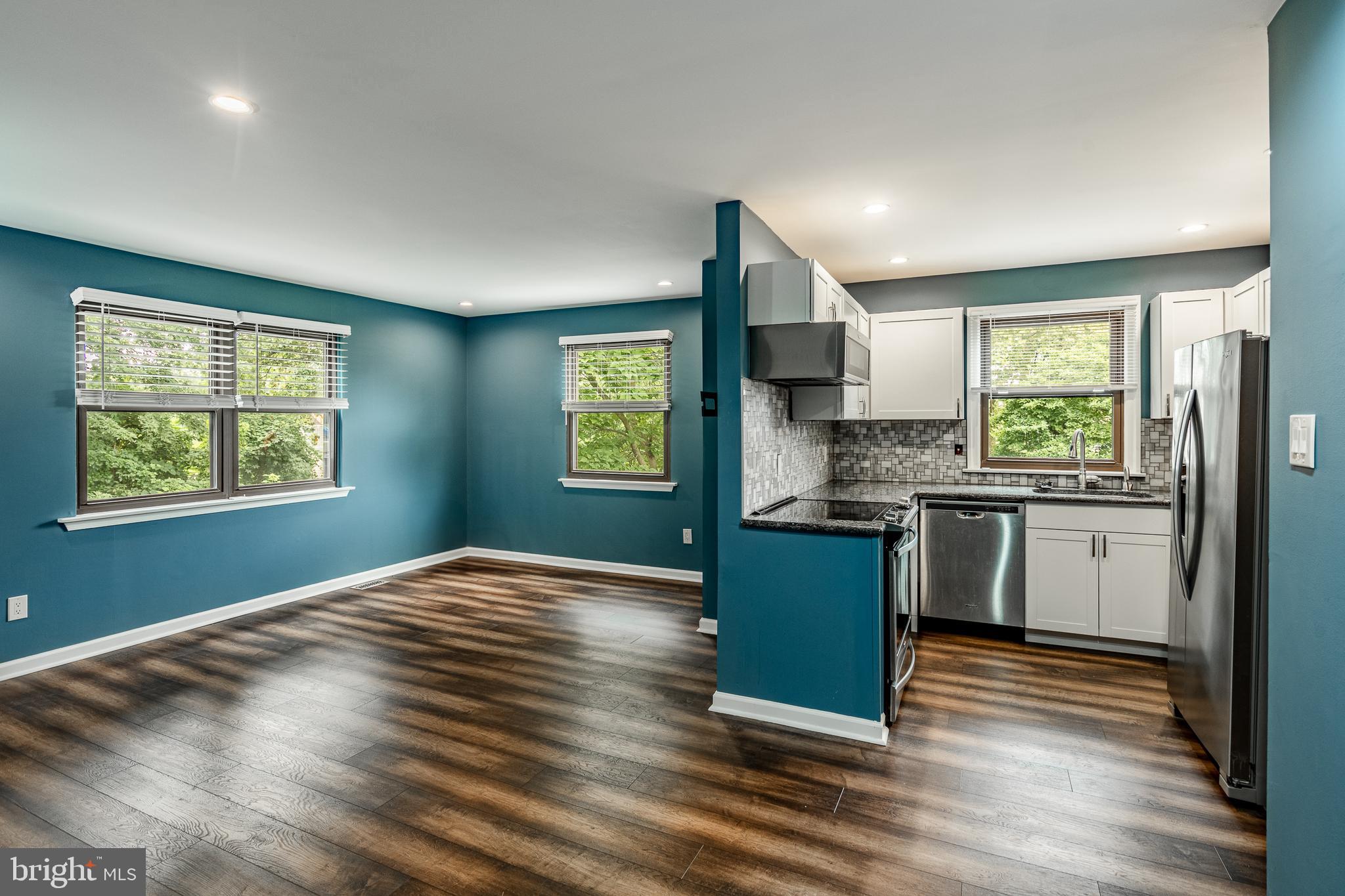 31 SILVER LAKE TERRACE 32