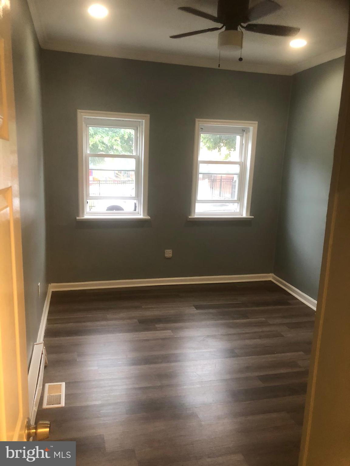 FRANKLIN SQUARE HISTORIC DISTRICT - Residential Income