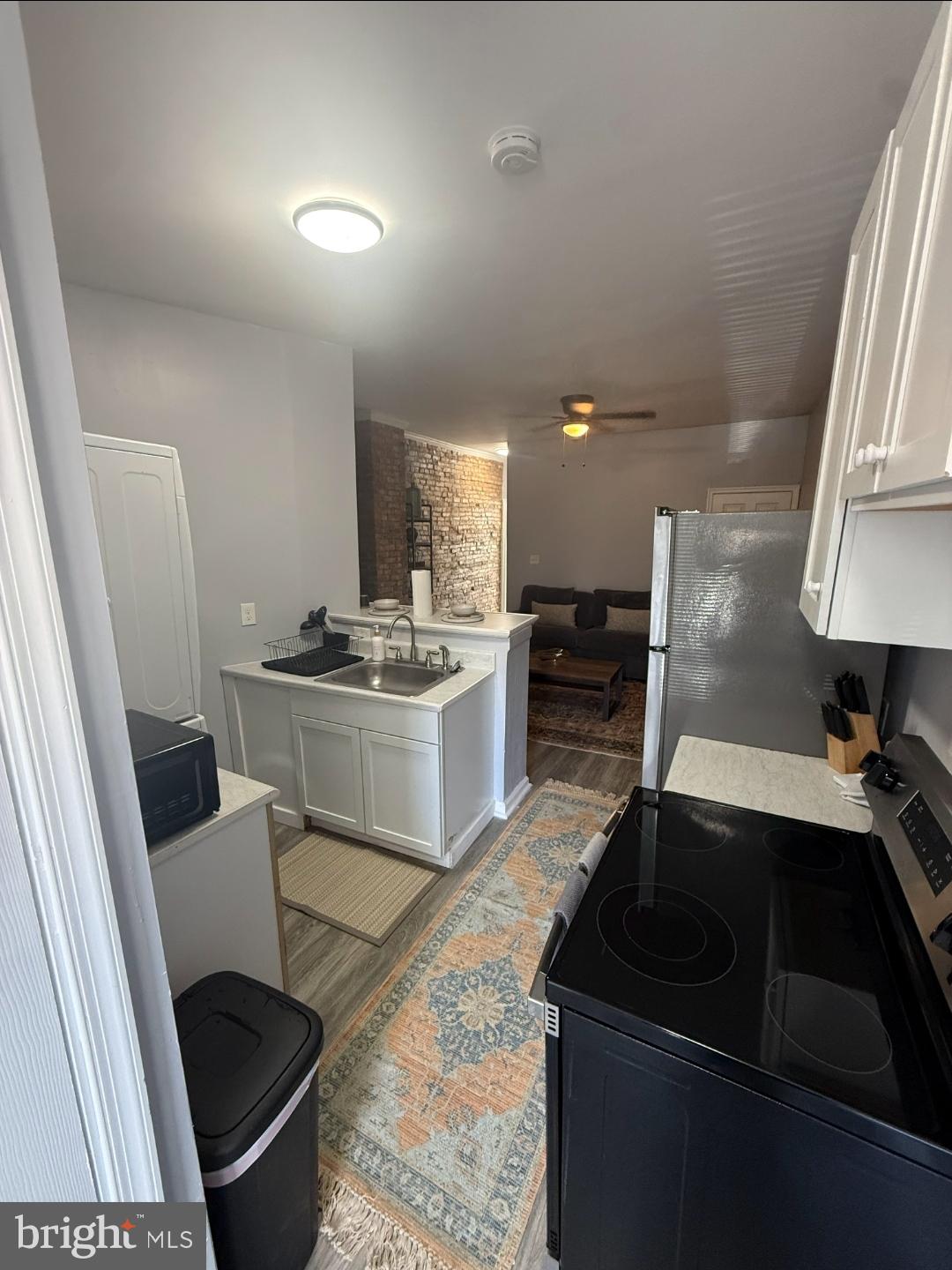 FRANKLIN SQUARE HISTORIC DISTRICT - Residential Income