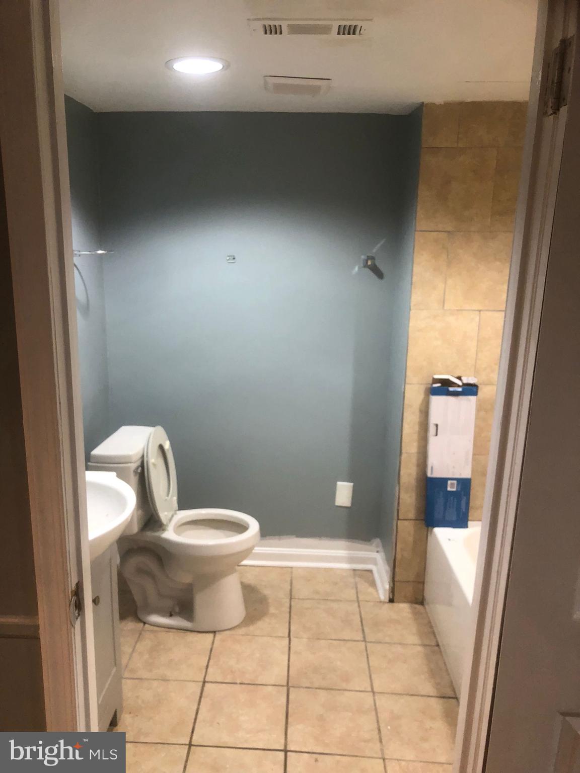 FRANKLIN SQUARE HISTORIC DISTRICT - Residential Income