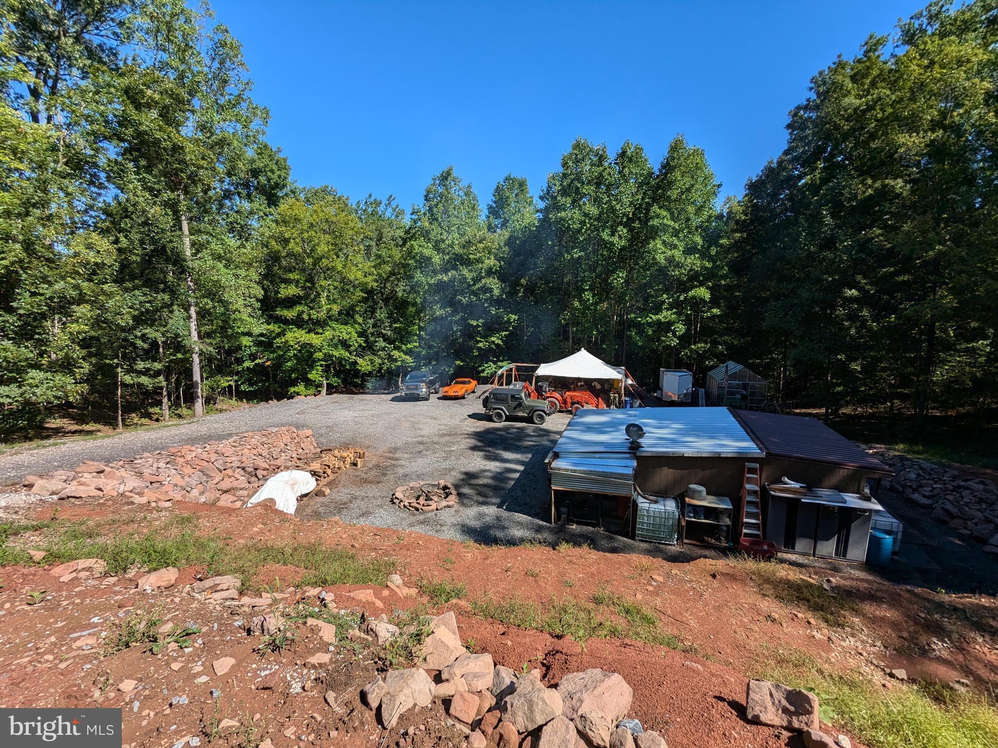 NONE AVAILABLE - Land