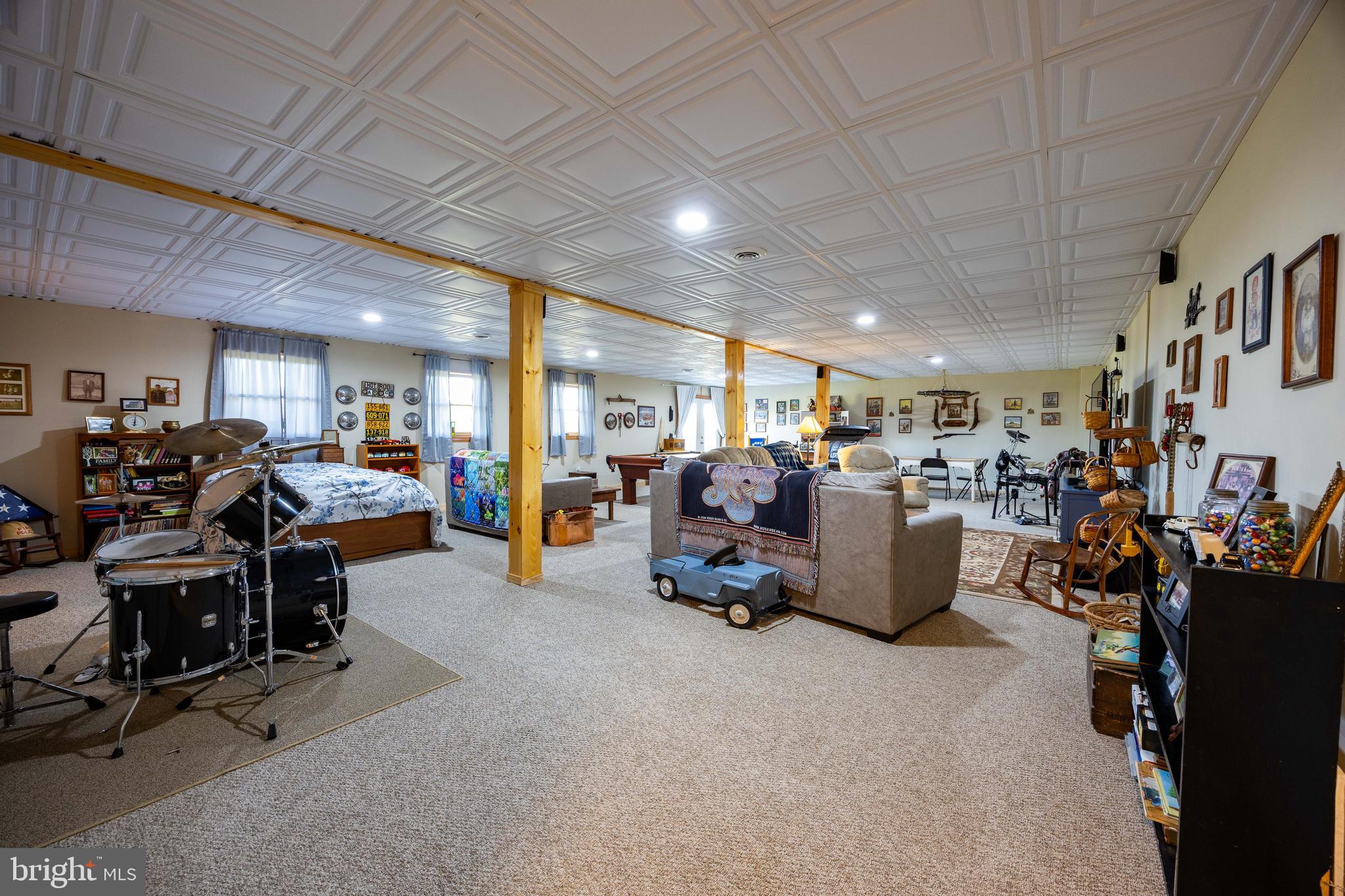 DERBYFIELD - Residential