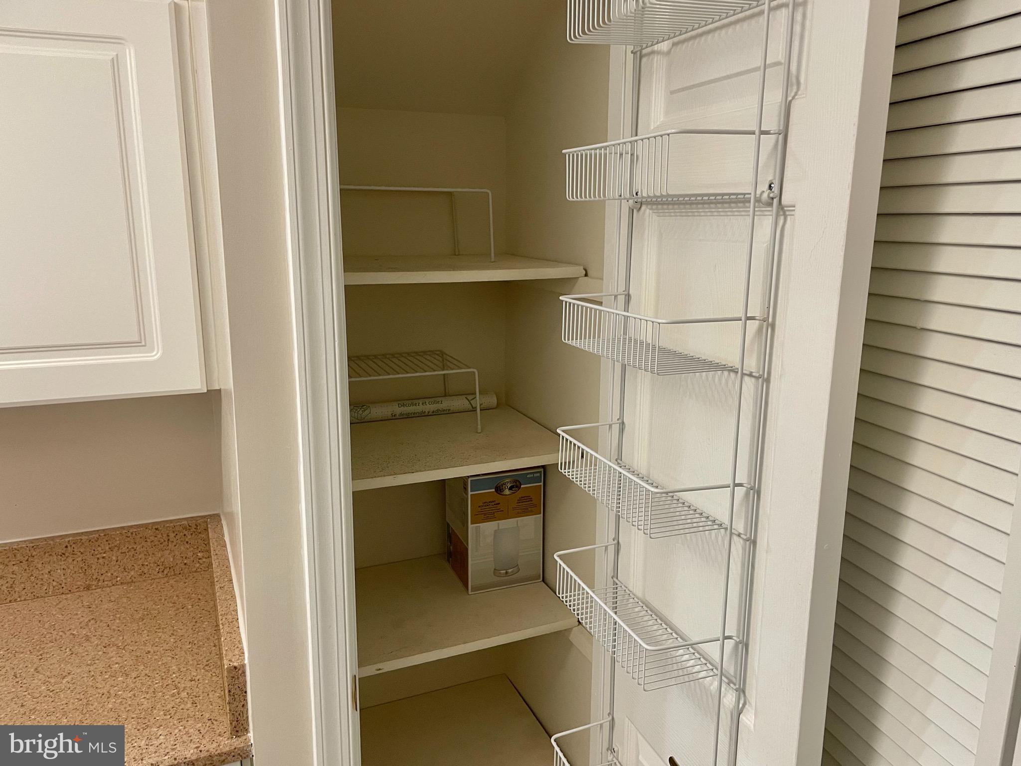 CAMERON STATION - Residential