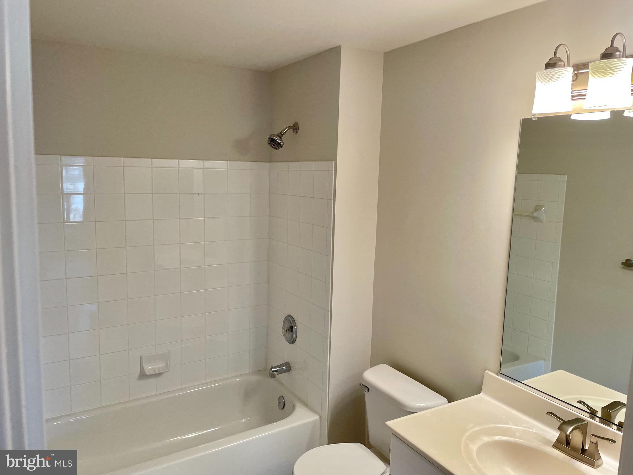 CAMERON STATION - Residential