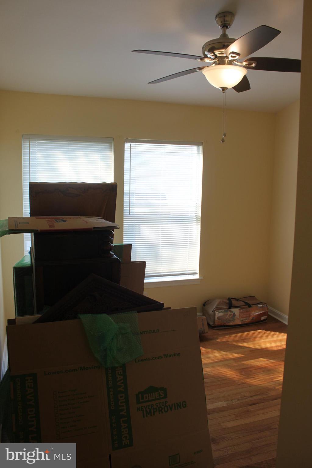 HILLSDALE - Residential