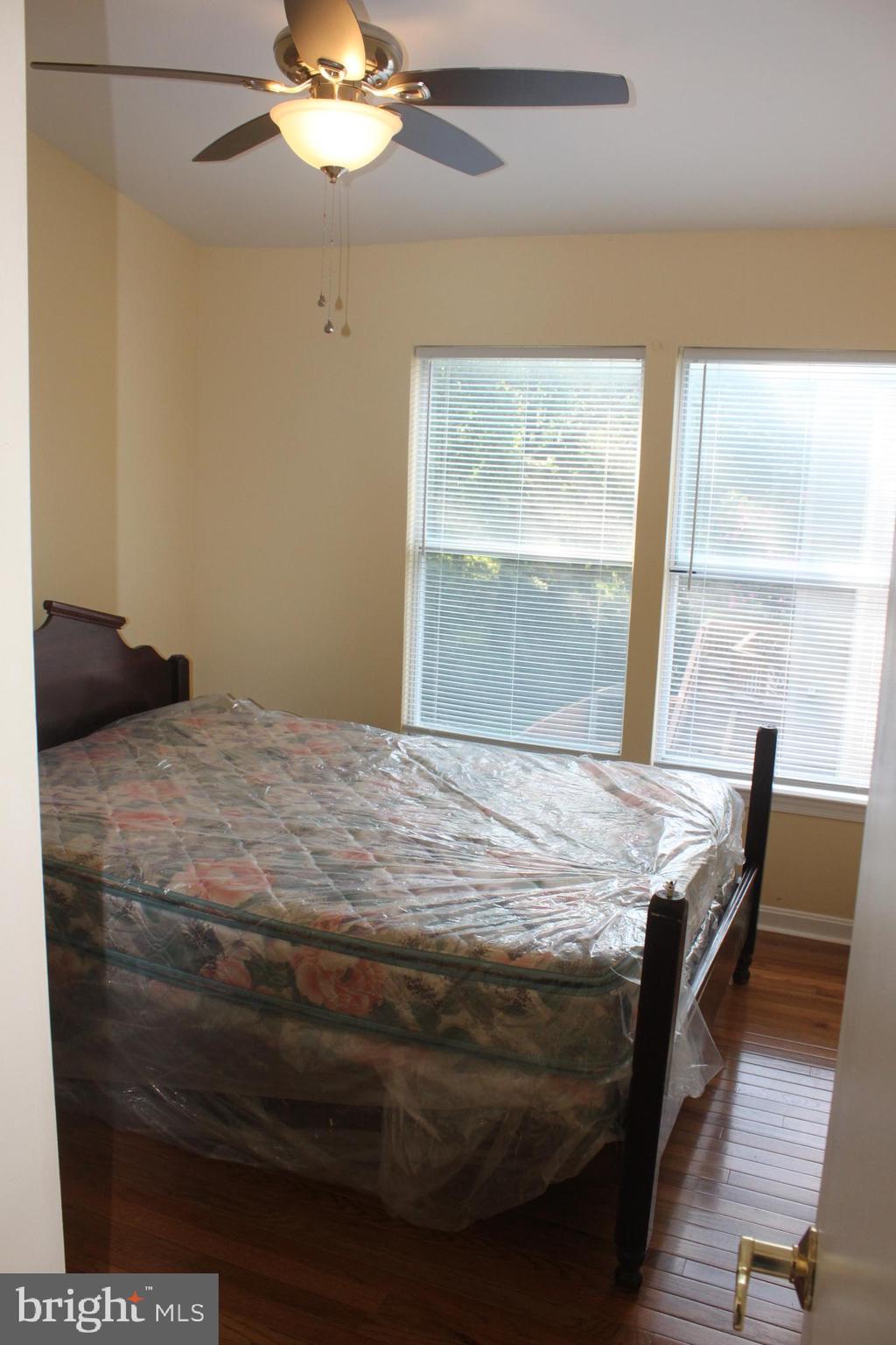 HILLSDALE - Residential