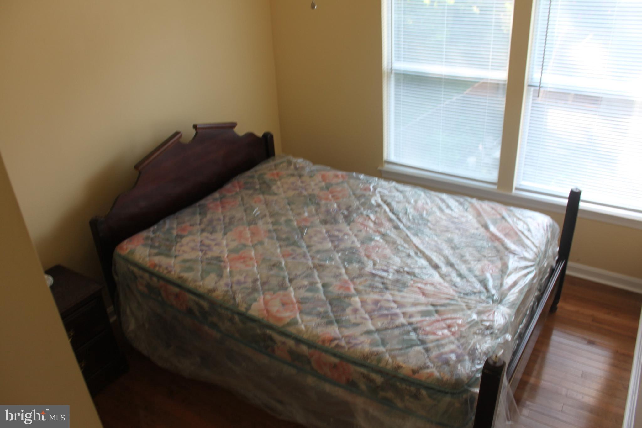 HILLSDALE - Residential