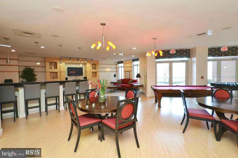 ELAN AT EAST MARKET - Residential