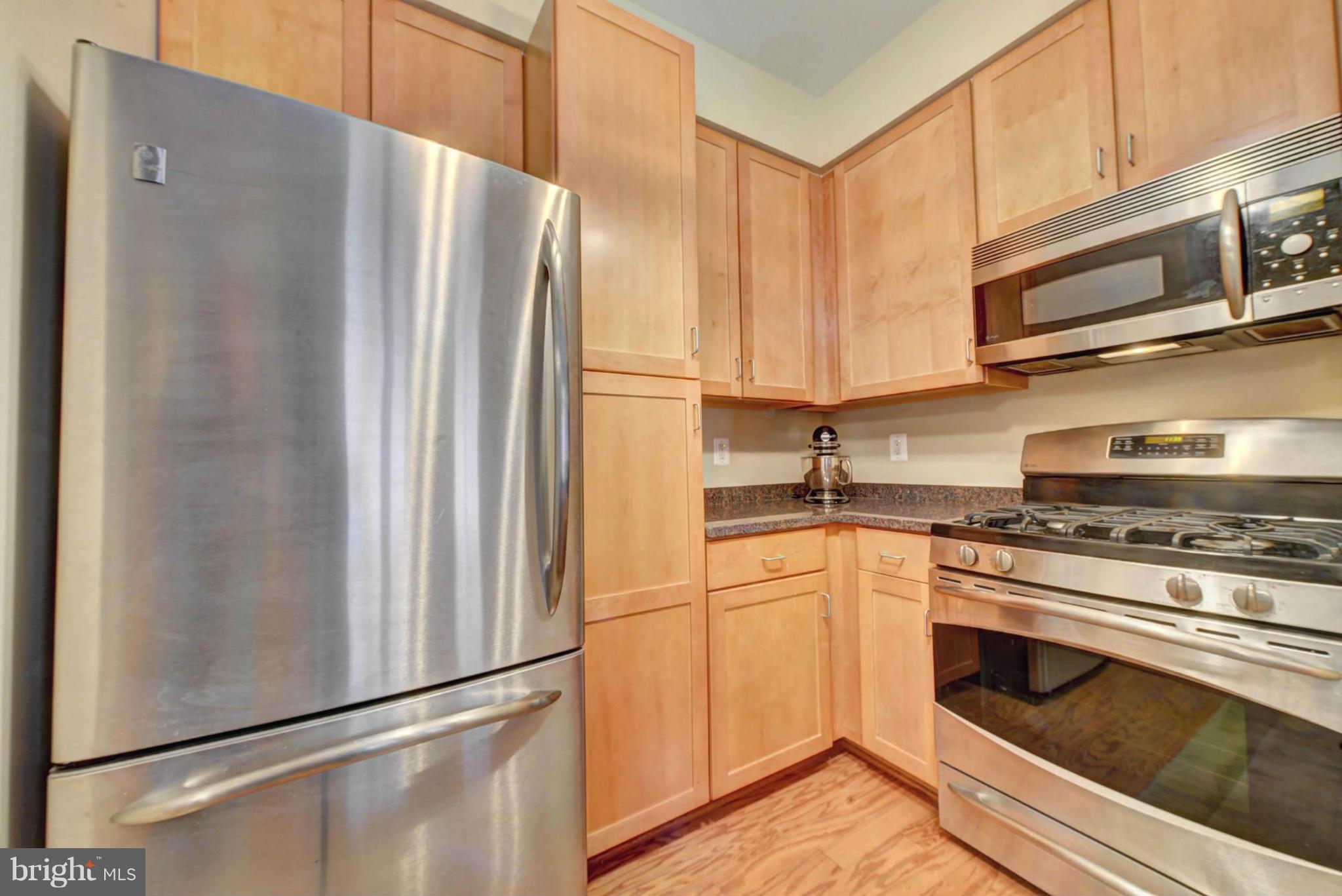 ELAN AT EAST MARKET - Residential