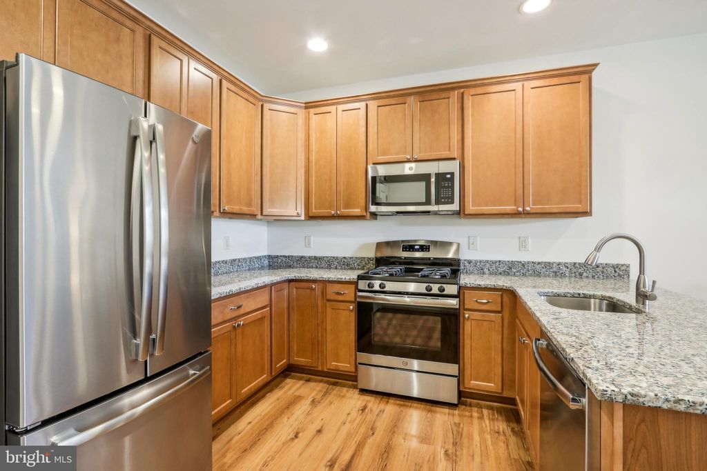 Photo of 509 Ridgeview Court, SELLERSVILLE, PA 18960 (MLS # PABU2109404)