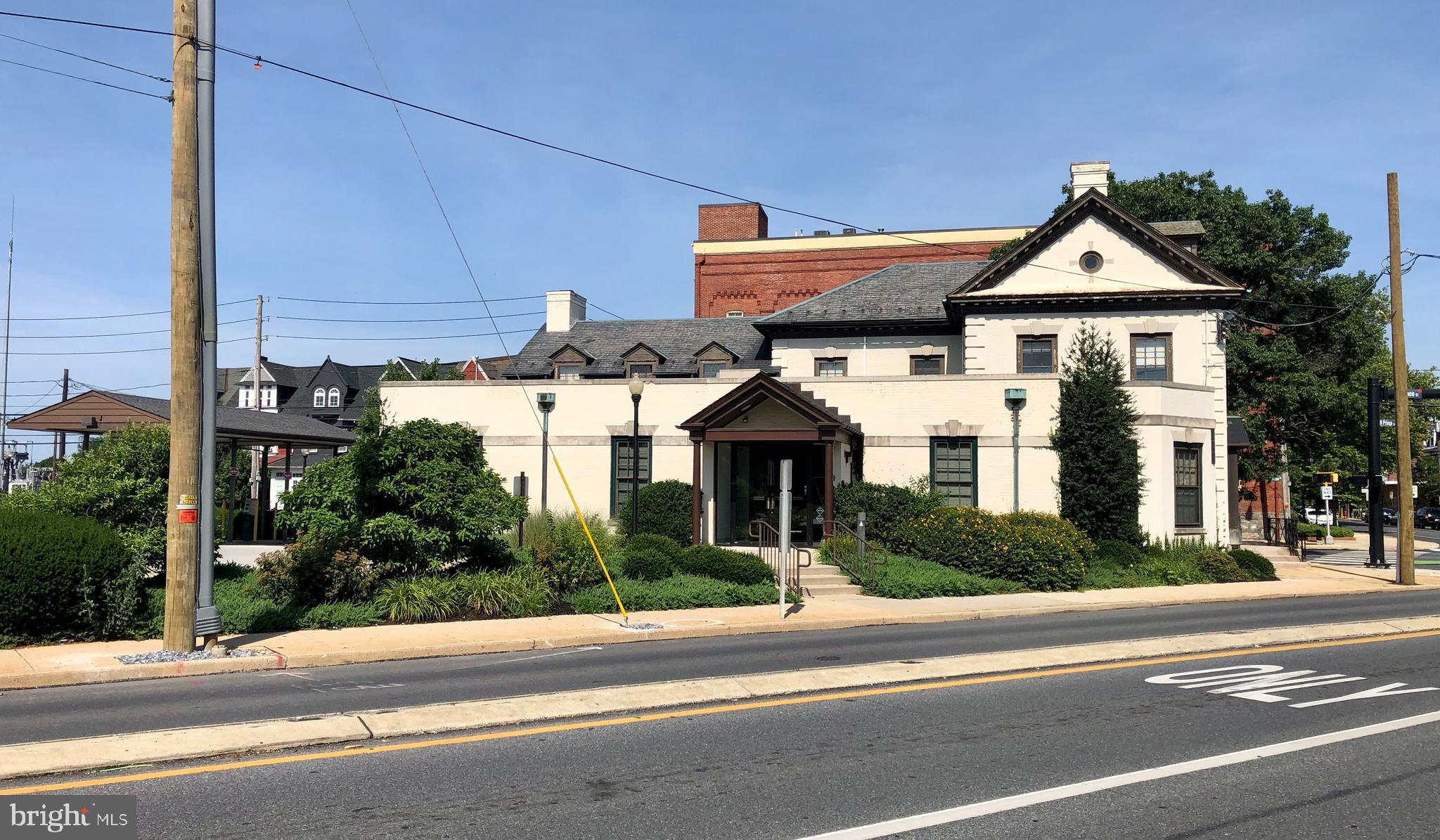 6237 sq ft vacant bank in downtown Lancaster on a corner lot at the intersection of N Prince St , Harrisburg Ave and James St. The property is .74 acres and has over 40 parking spaces. There are existing drive thru lanes but are detached from the building. Building has multiple private offices on the first and second floor, with 3 bathrooms, elevator, and a full basement. Zoned Mixed Use