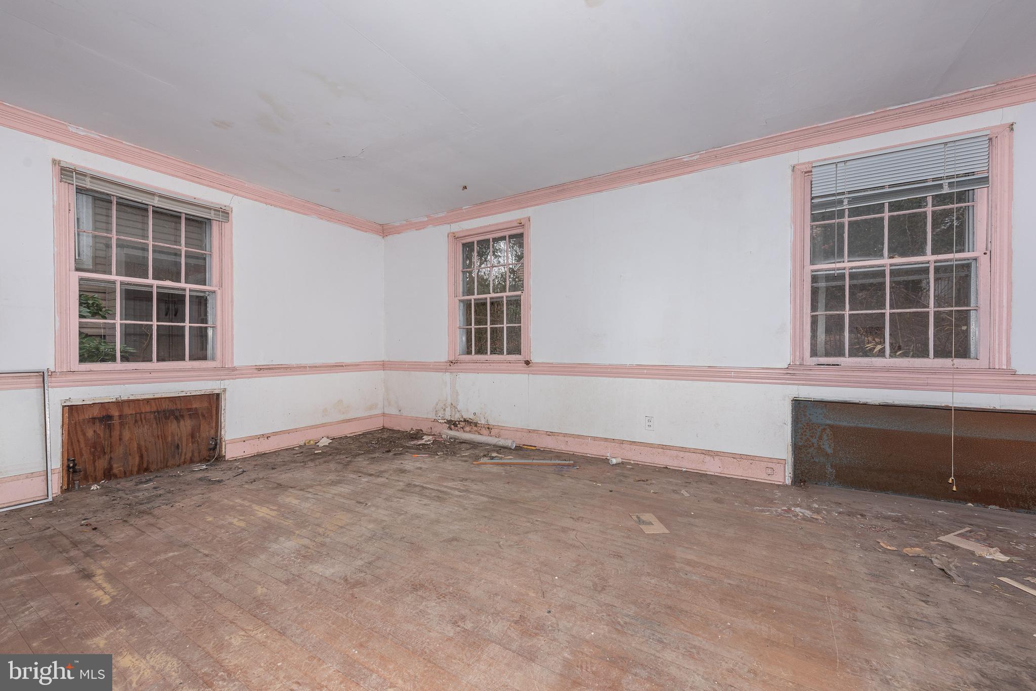 WEST TOWSON - Residential