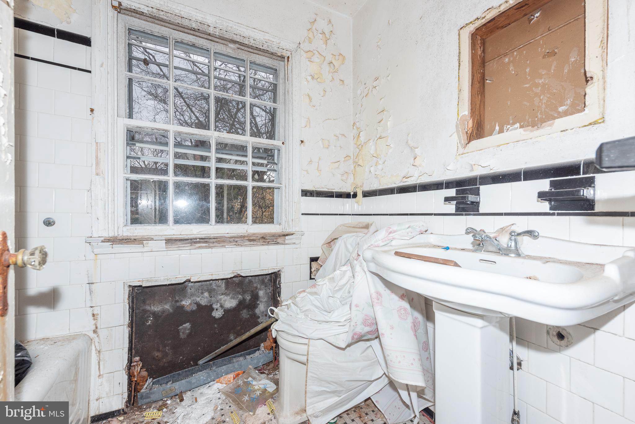 WEST TOWSON - Residential