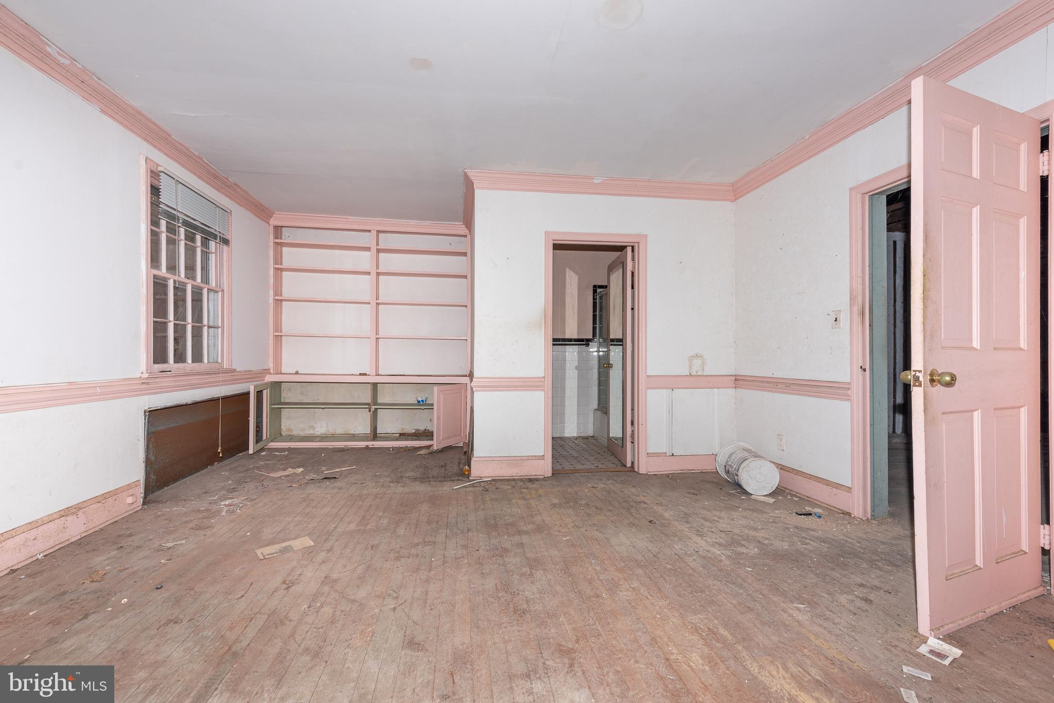 WEST TOWSON - Residential