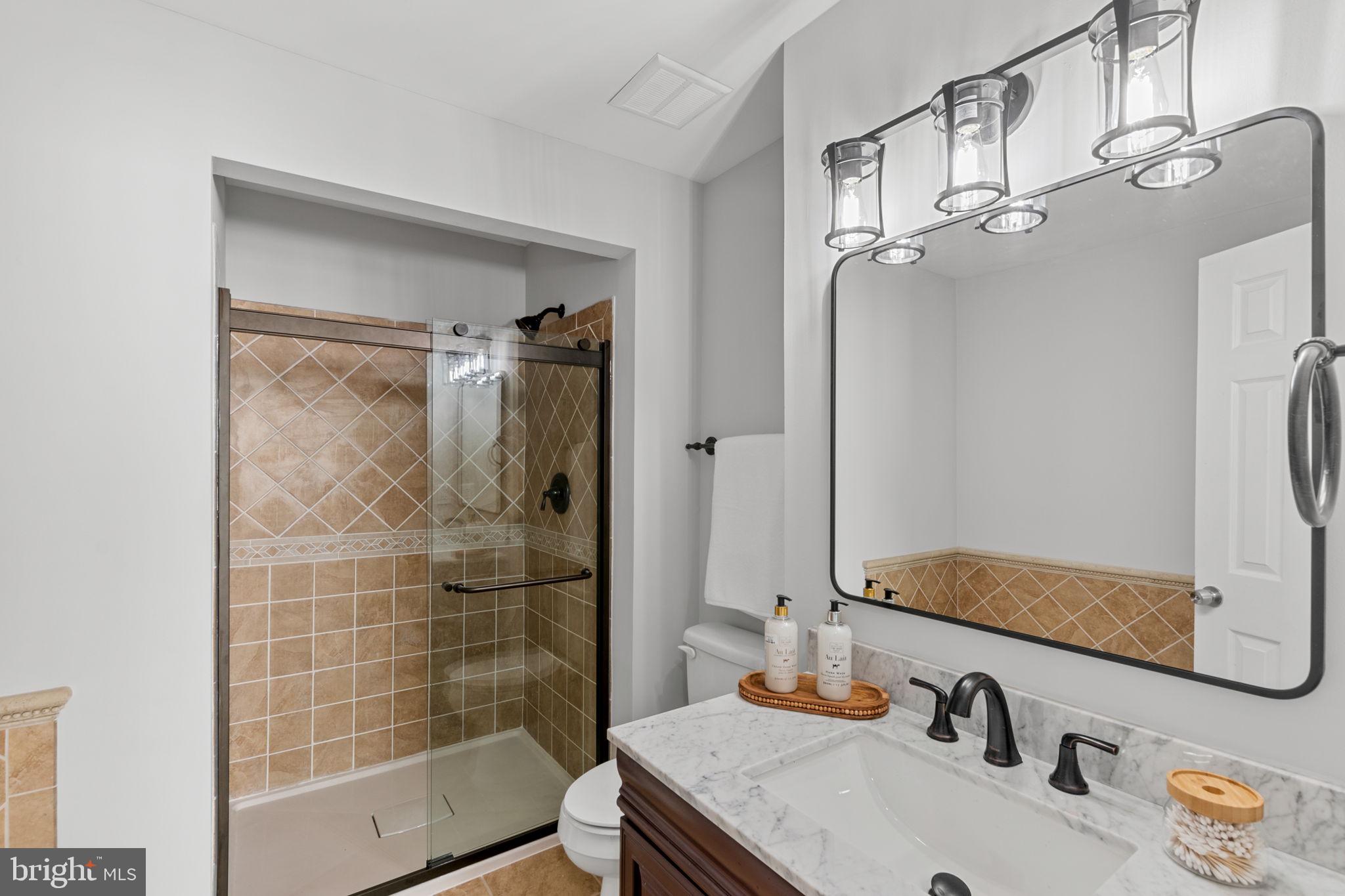 AFTON GLEN - Residential