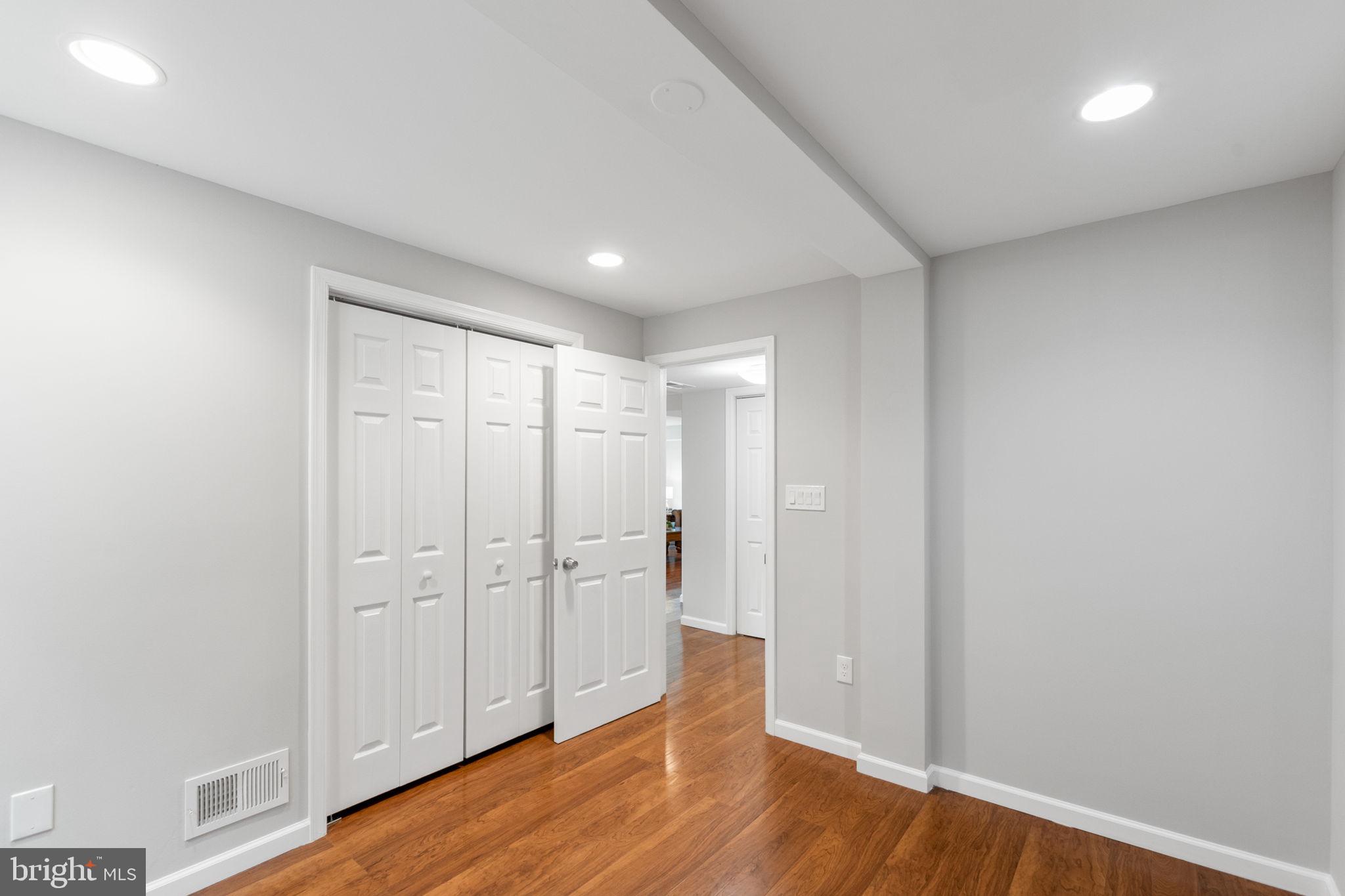 AFTON GLEN - Residential