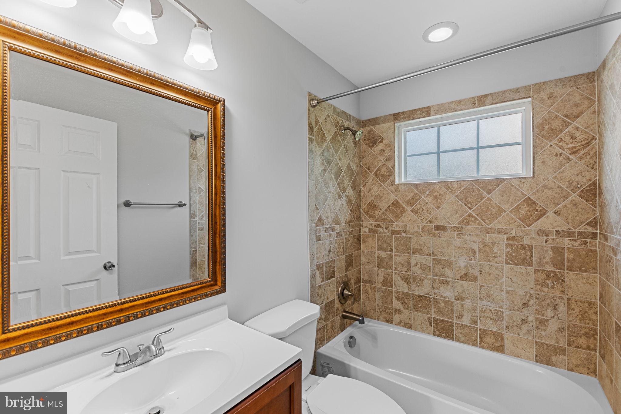 AFTON GLEN - Residential