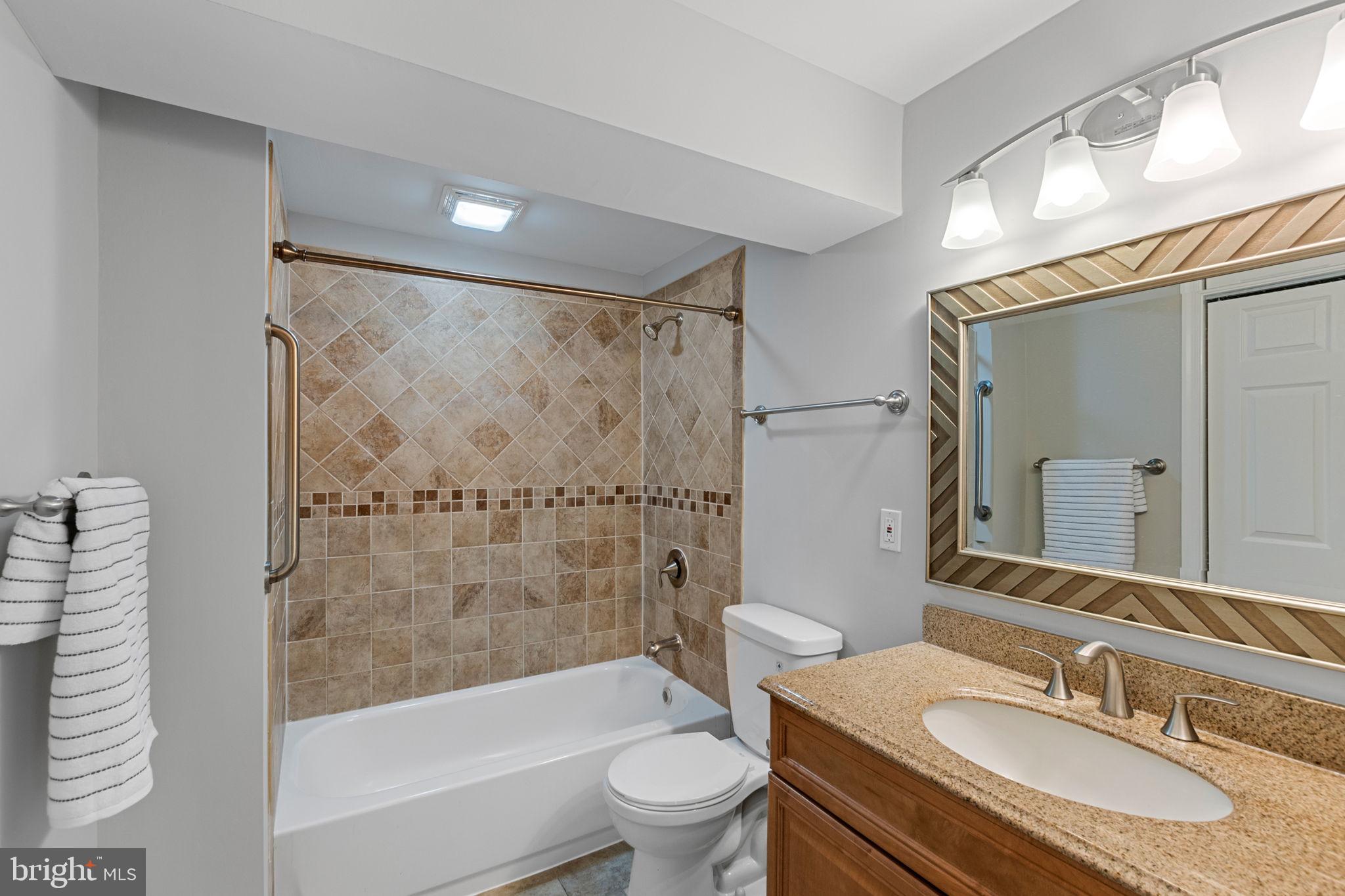 AFTON GLEN - Residential