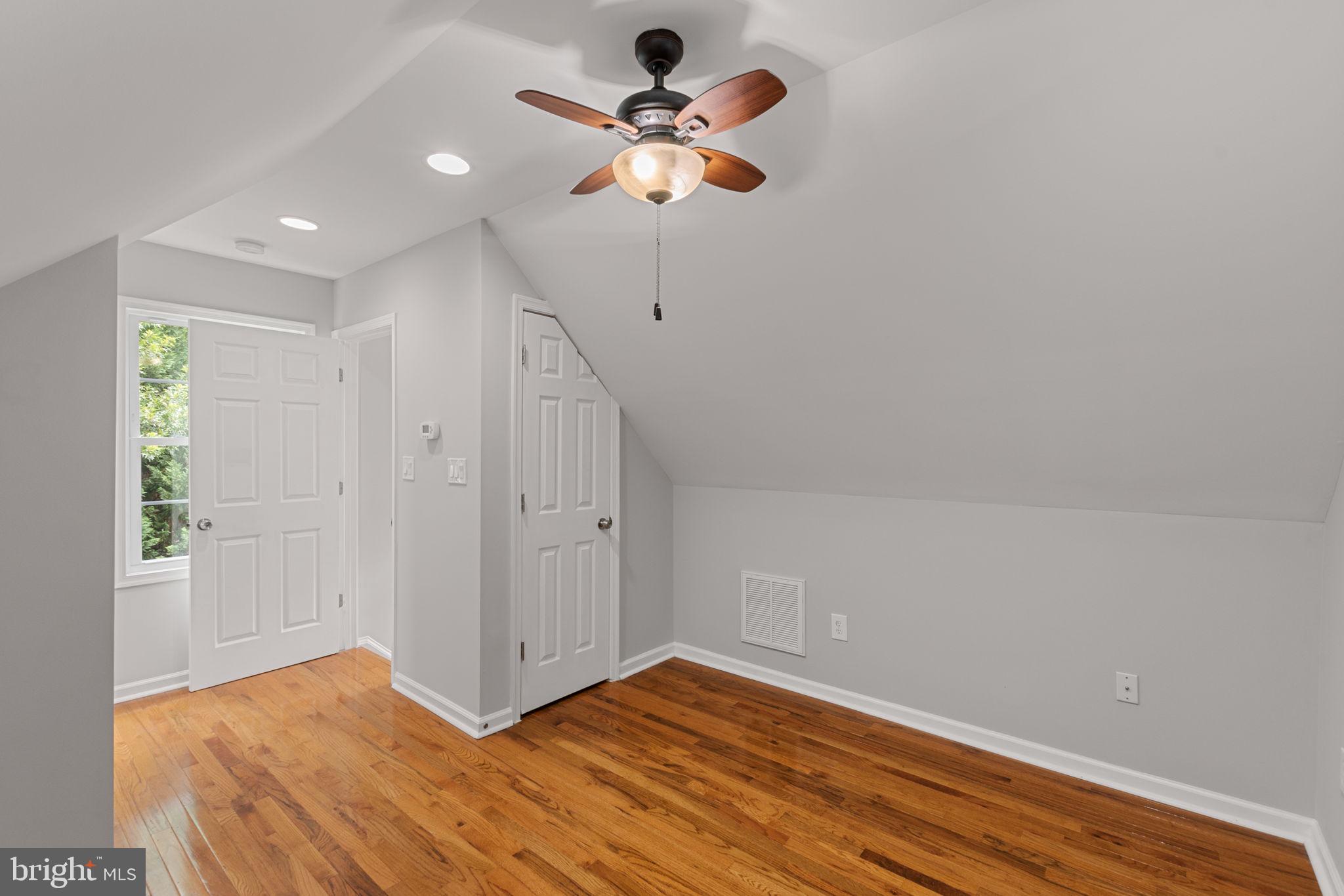 AFTON GLEN - Residential