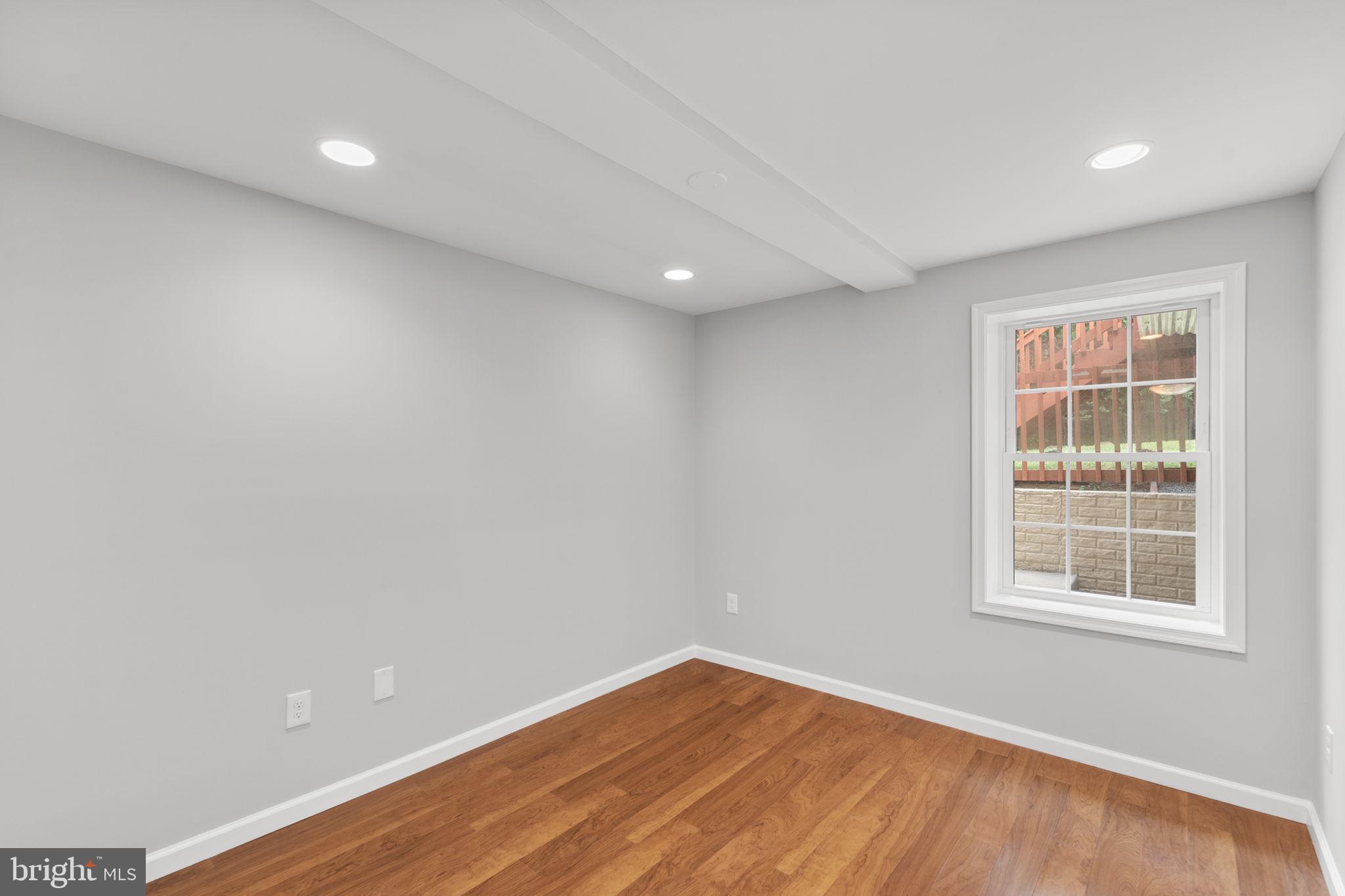 AFTON GLEN - Residential