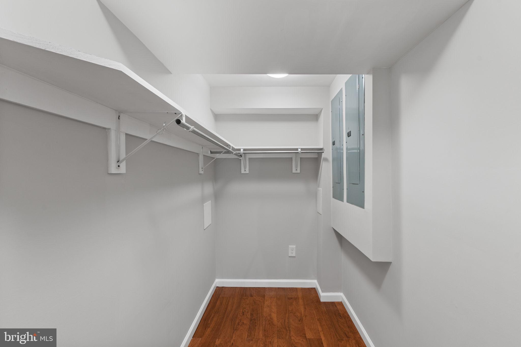 AFTON GLEN - Residential