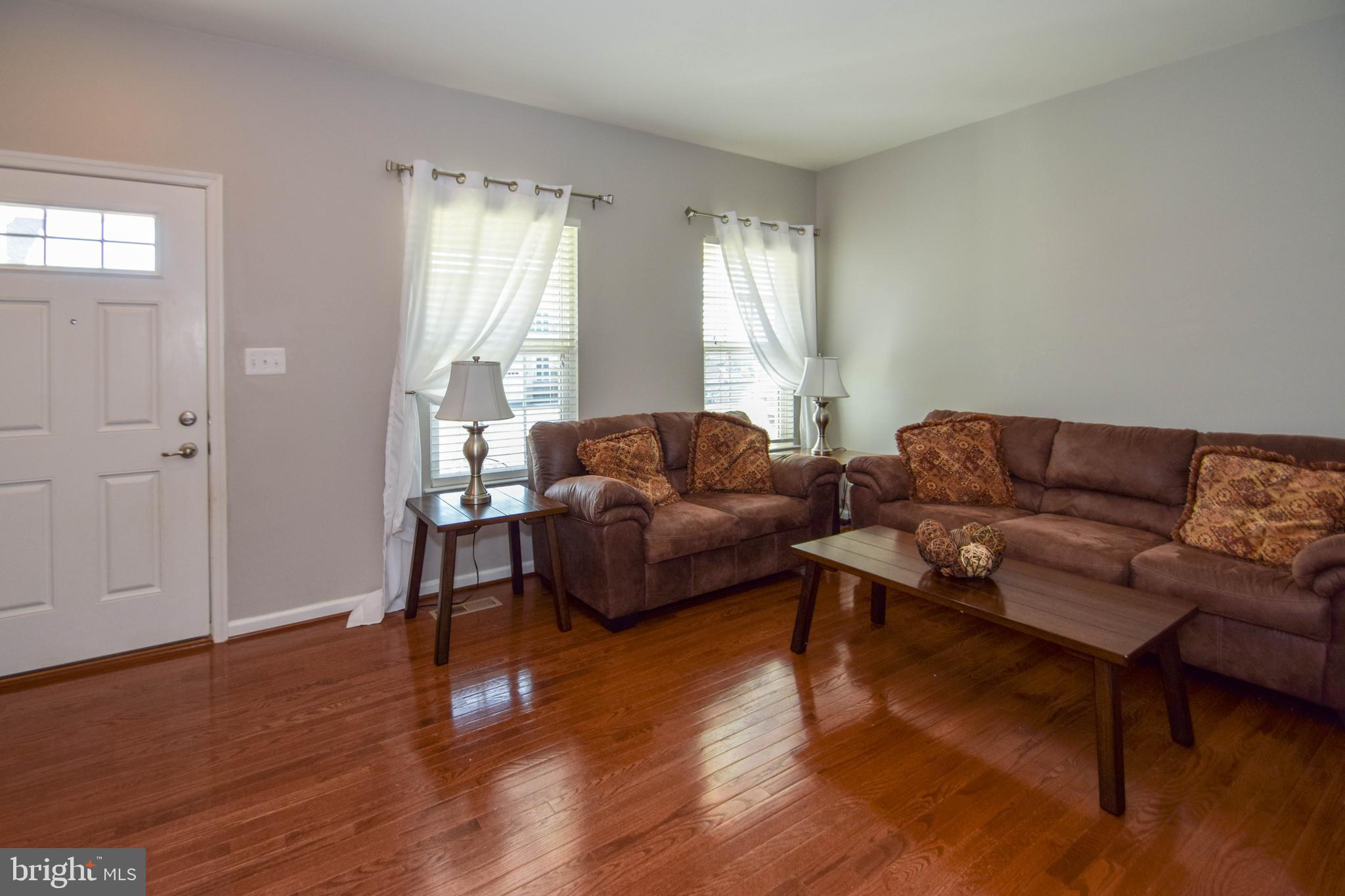 FREEDOM CROSSING - Residential