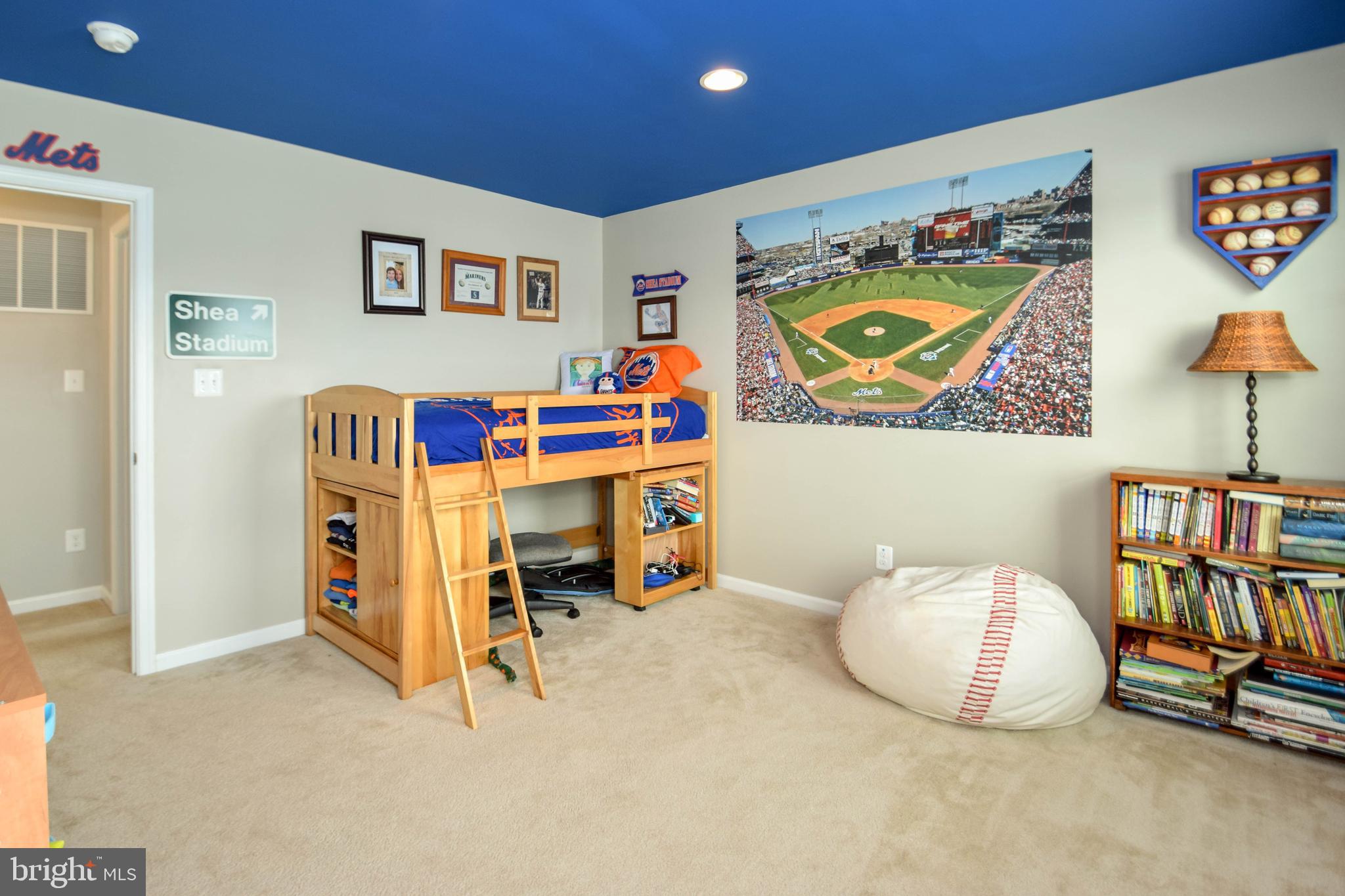 FREEDOM CROSSING - Residential