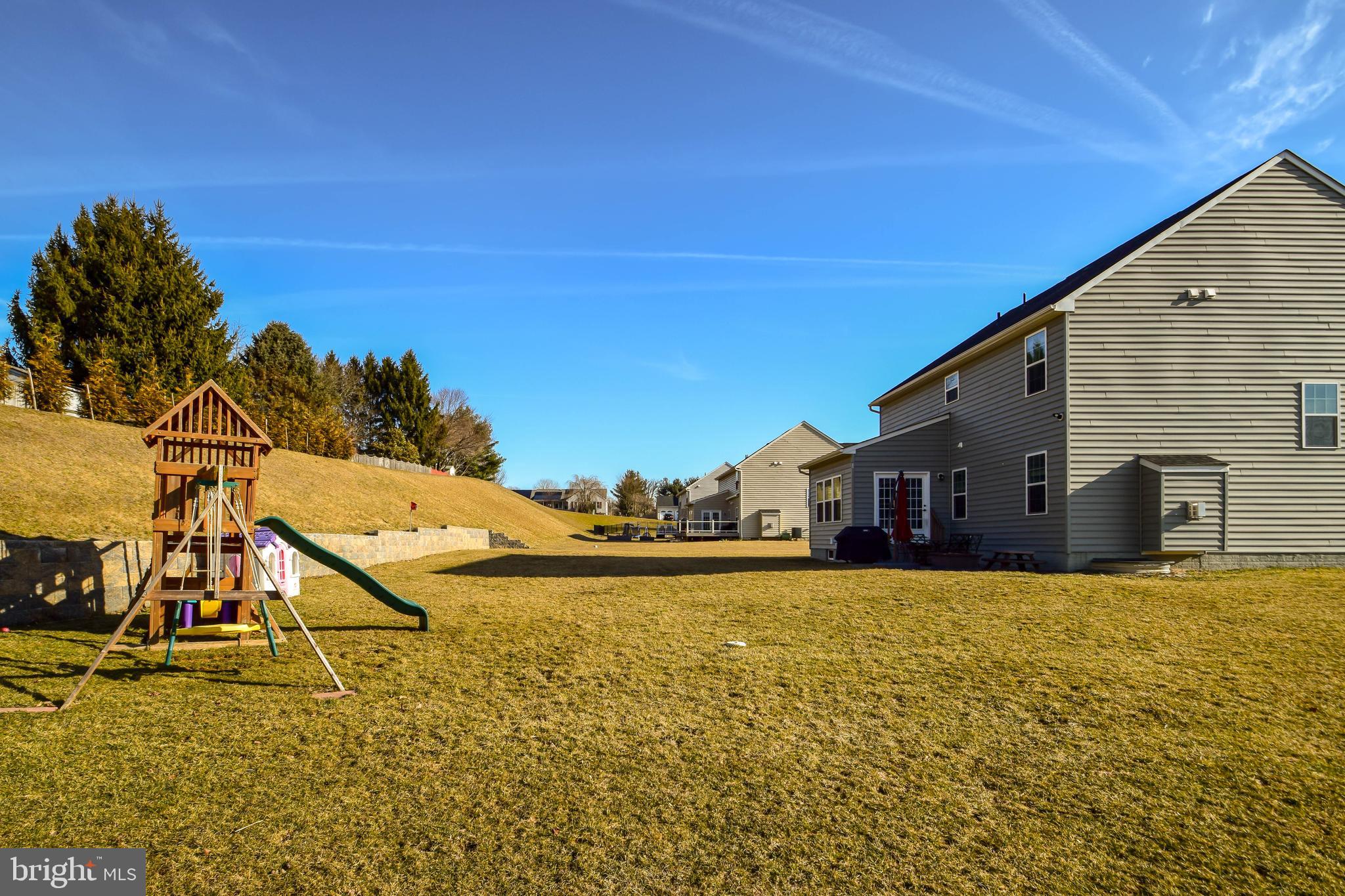 FREEDOM CROSSING - Residential