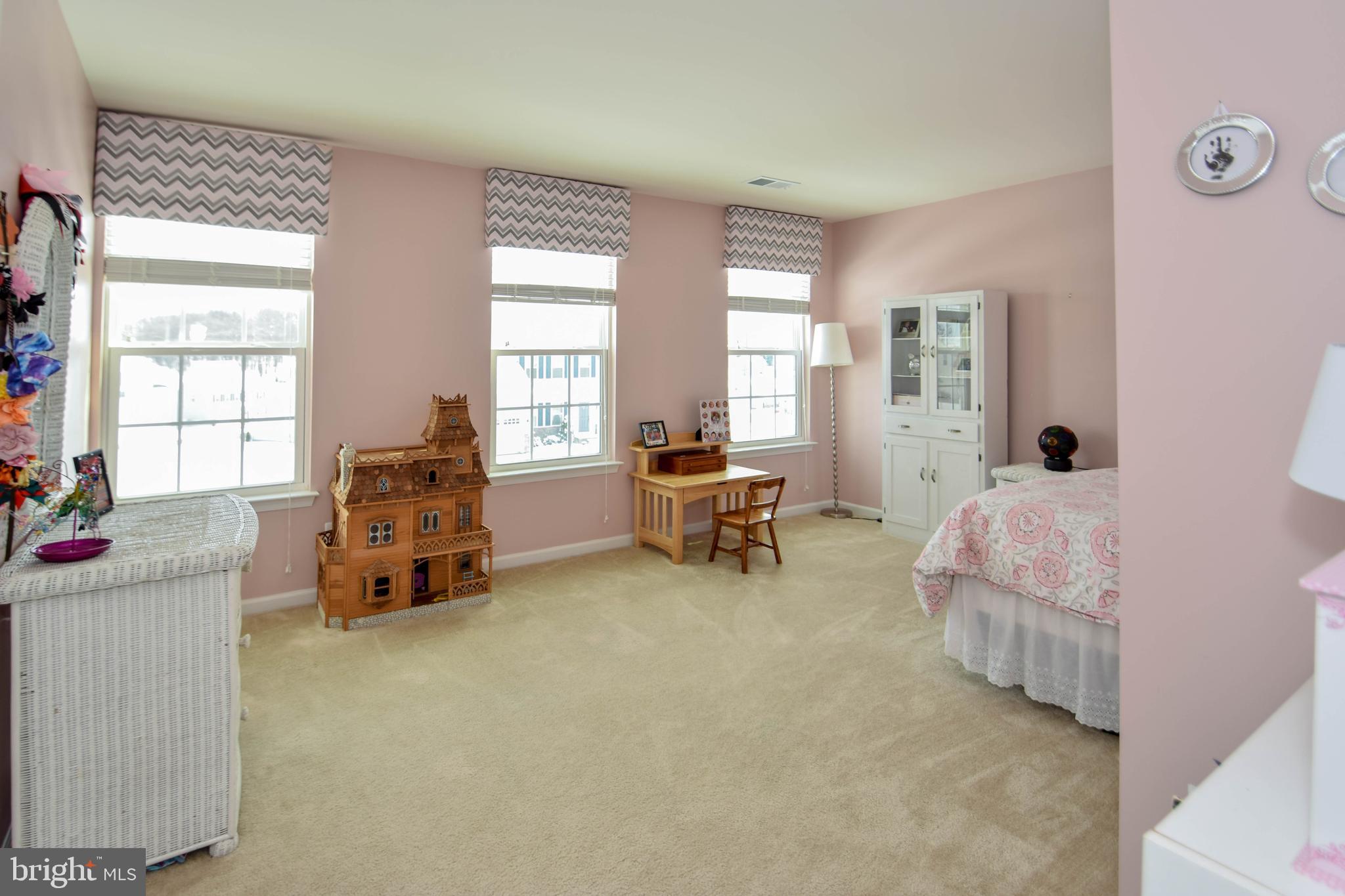 FREEDOM CROSSING - Residential