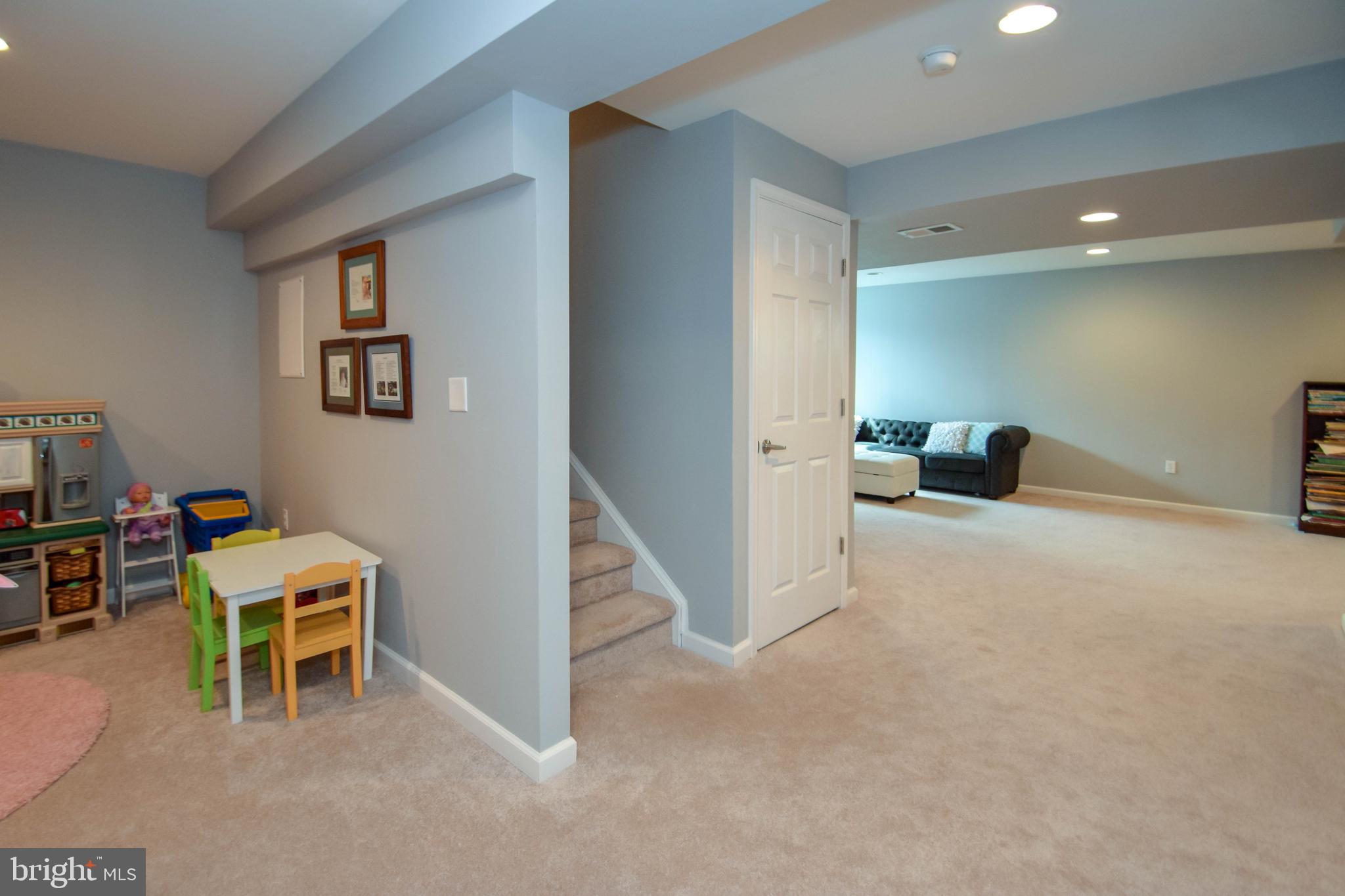 FREEDOM CROSSING - Residential