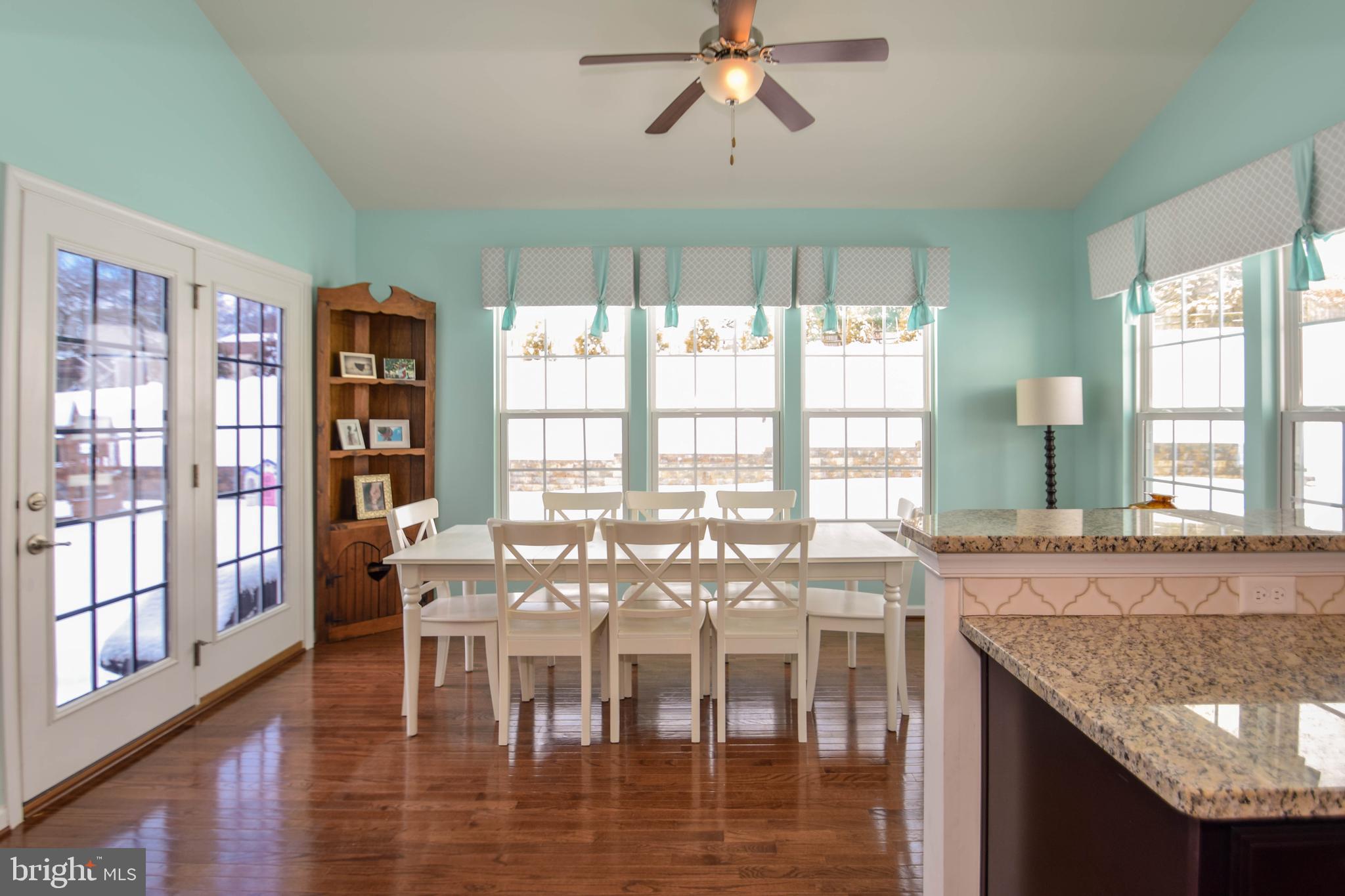 FREEDOM CROSSING - Residential