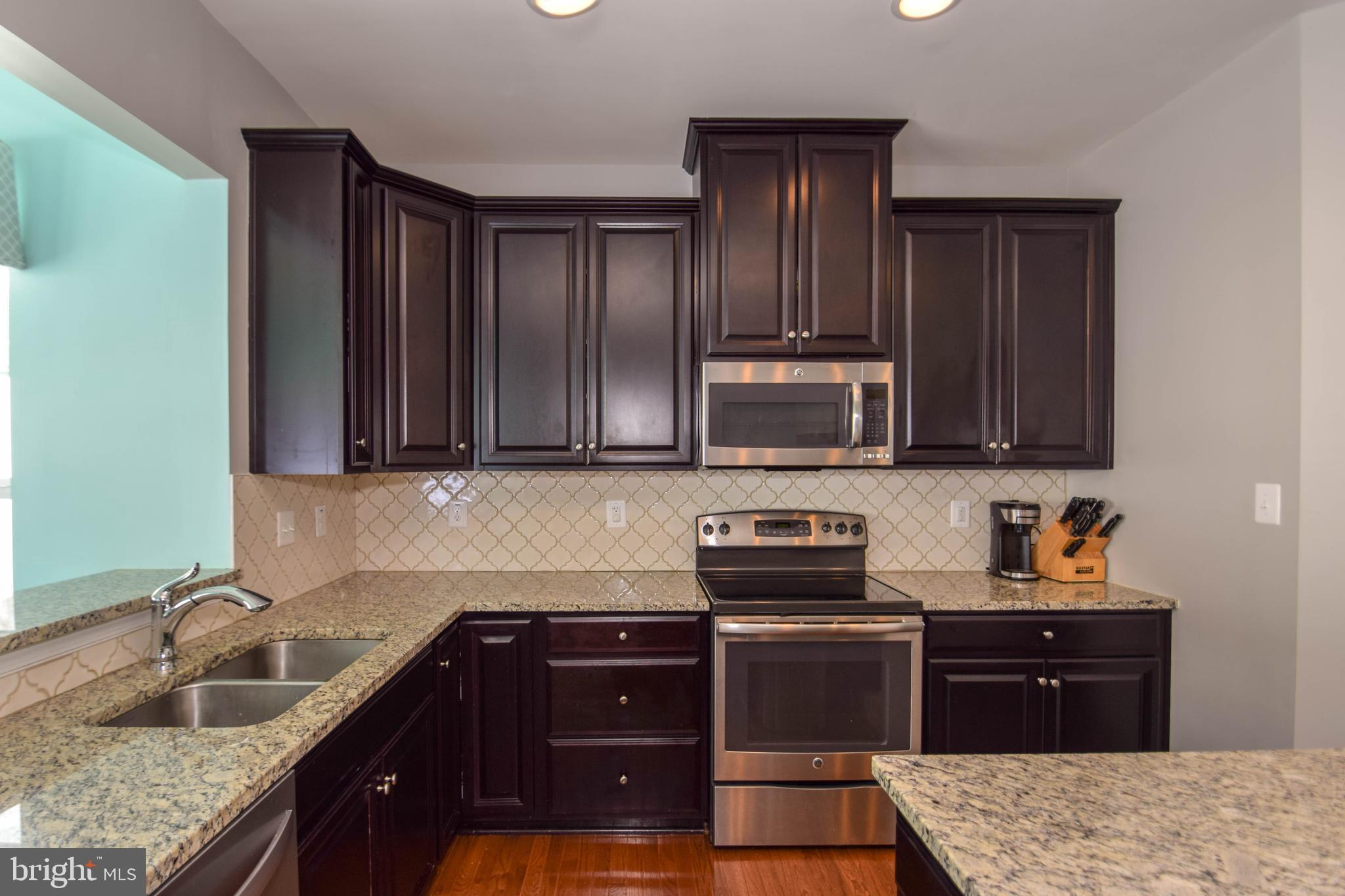 FREEDOM CROSSING - Residential