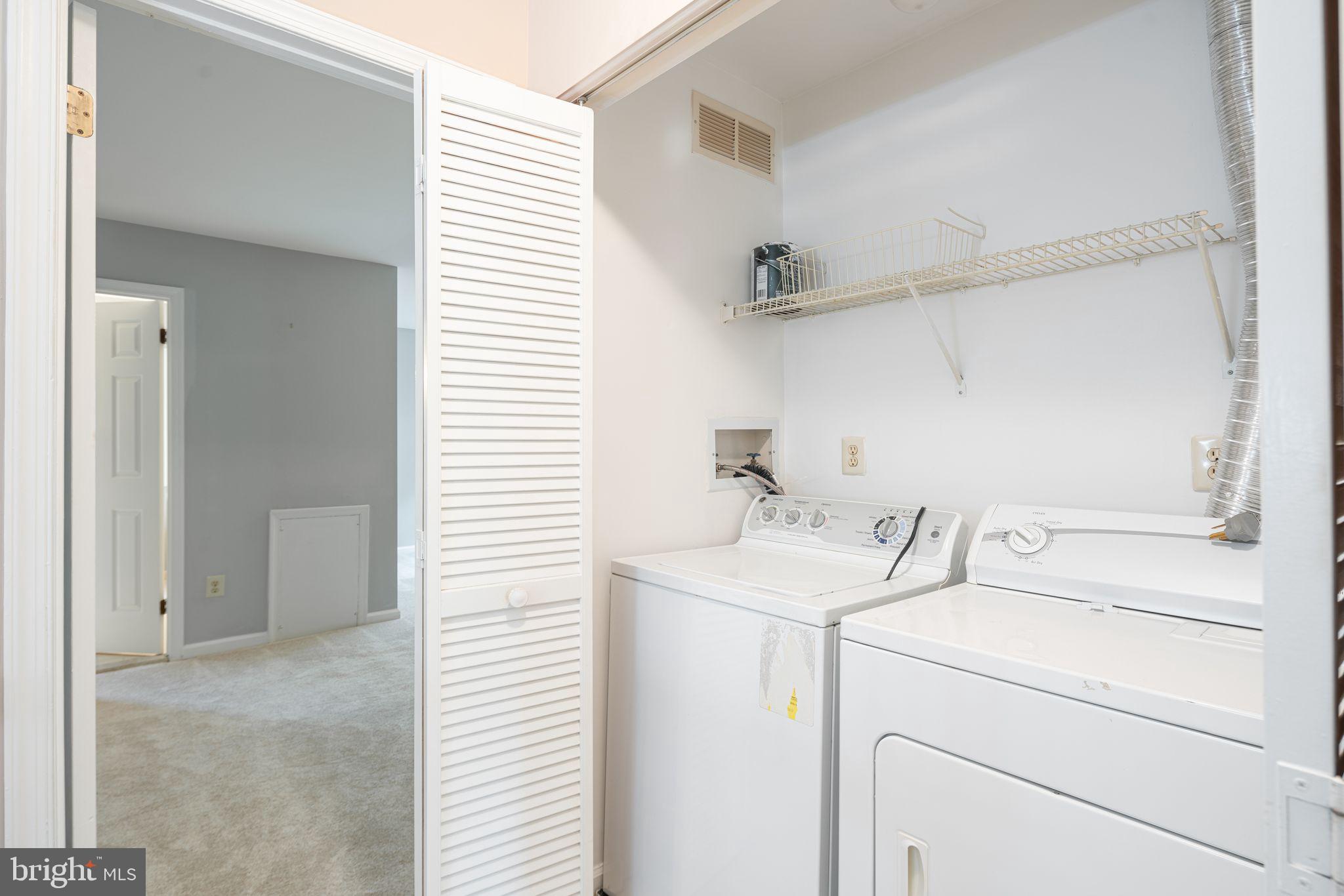 NEWTOWN GATE - Residential