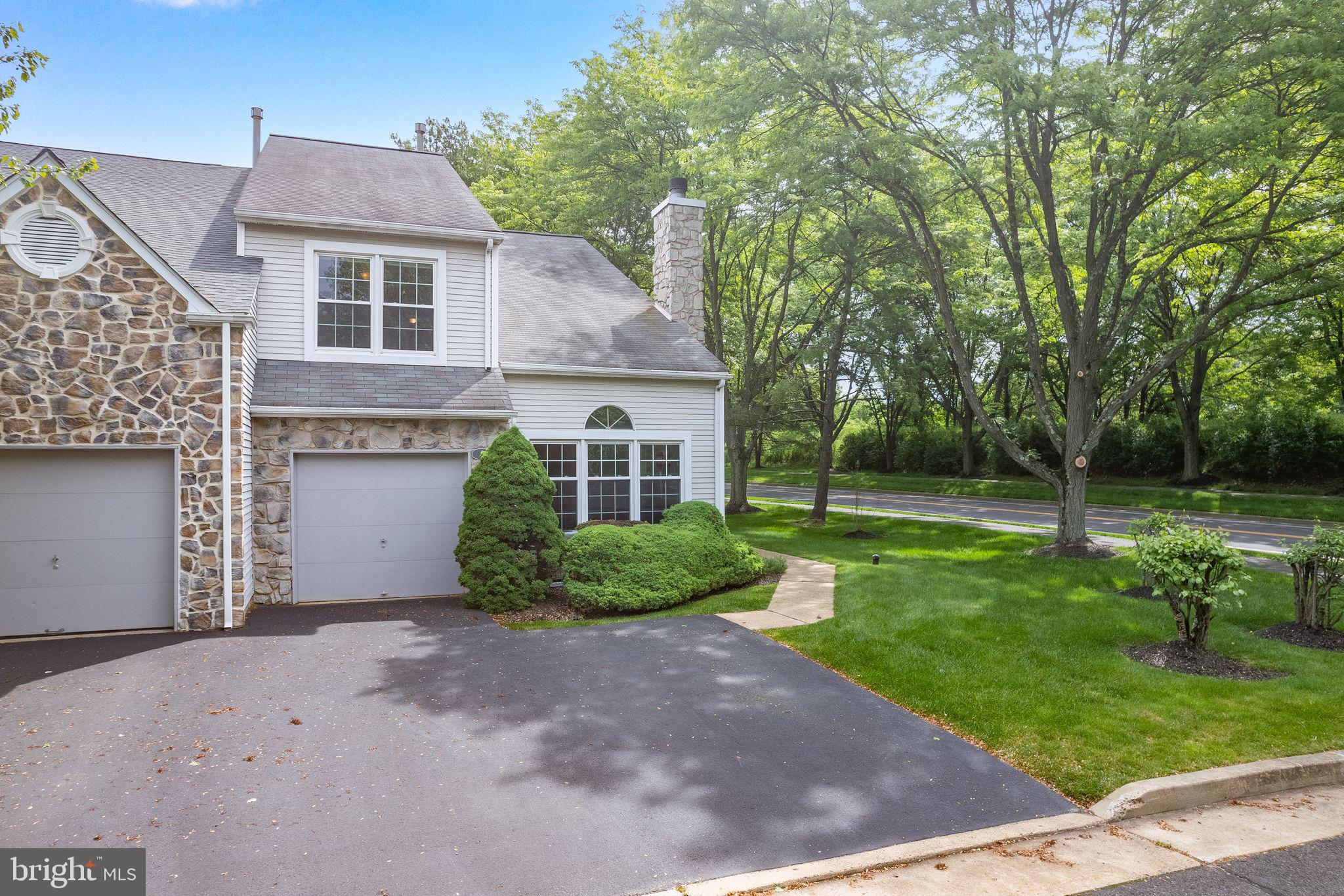 NEWTOWN GATE - Residential